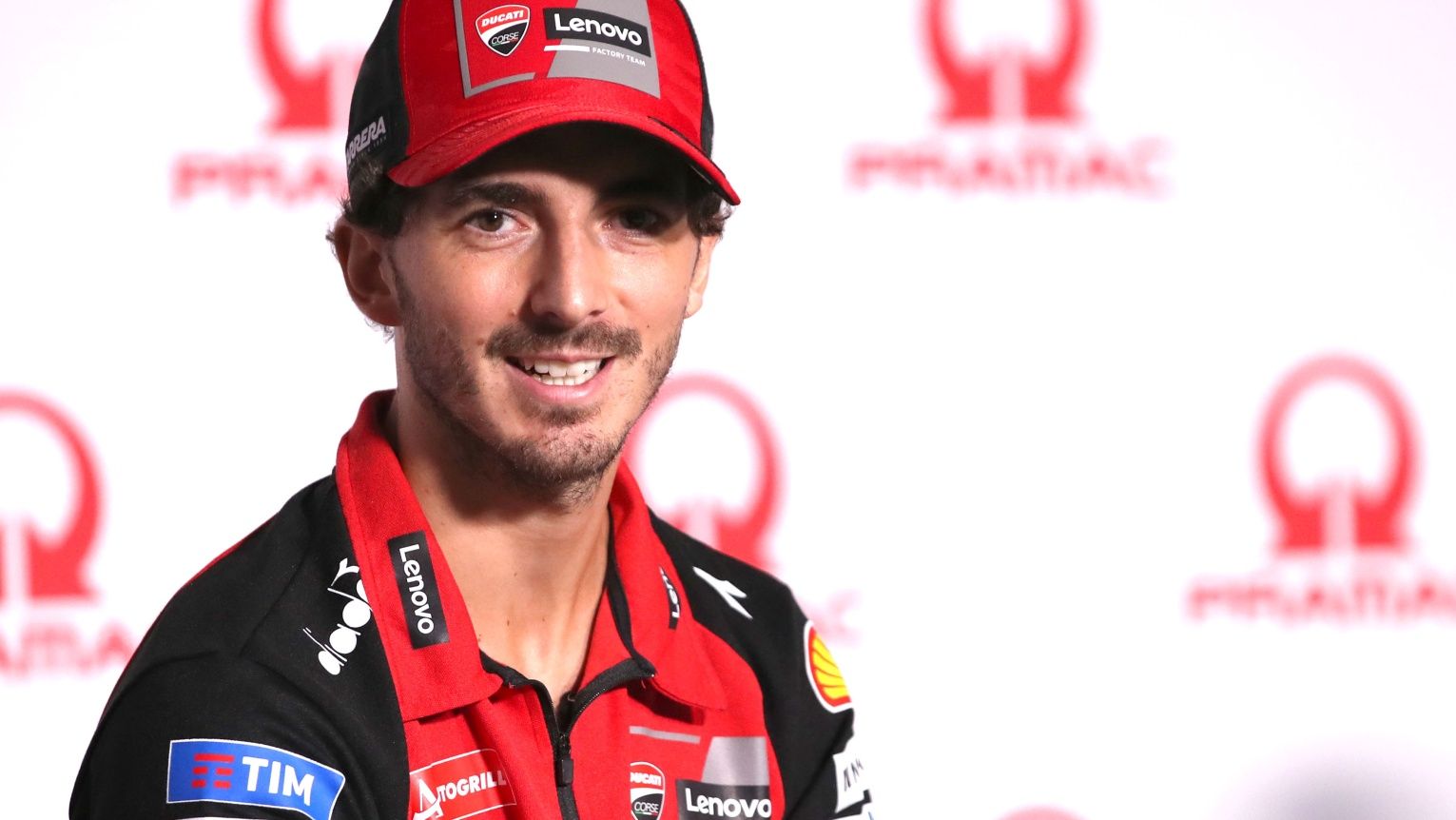 Pecco Bagnaia en la rueda de prensa previa del GP de Emilia Romaña