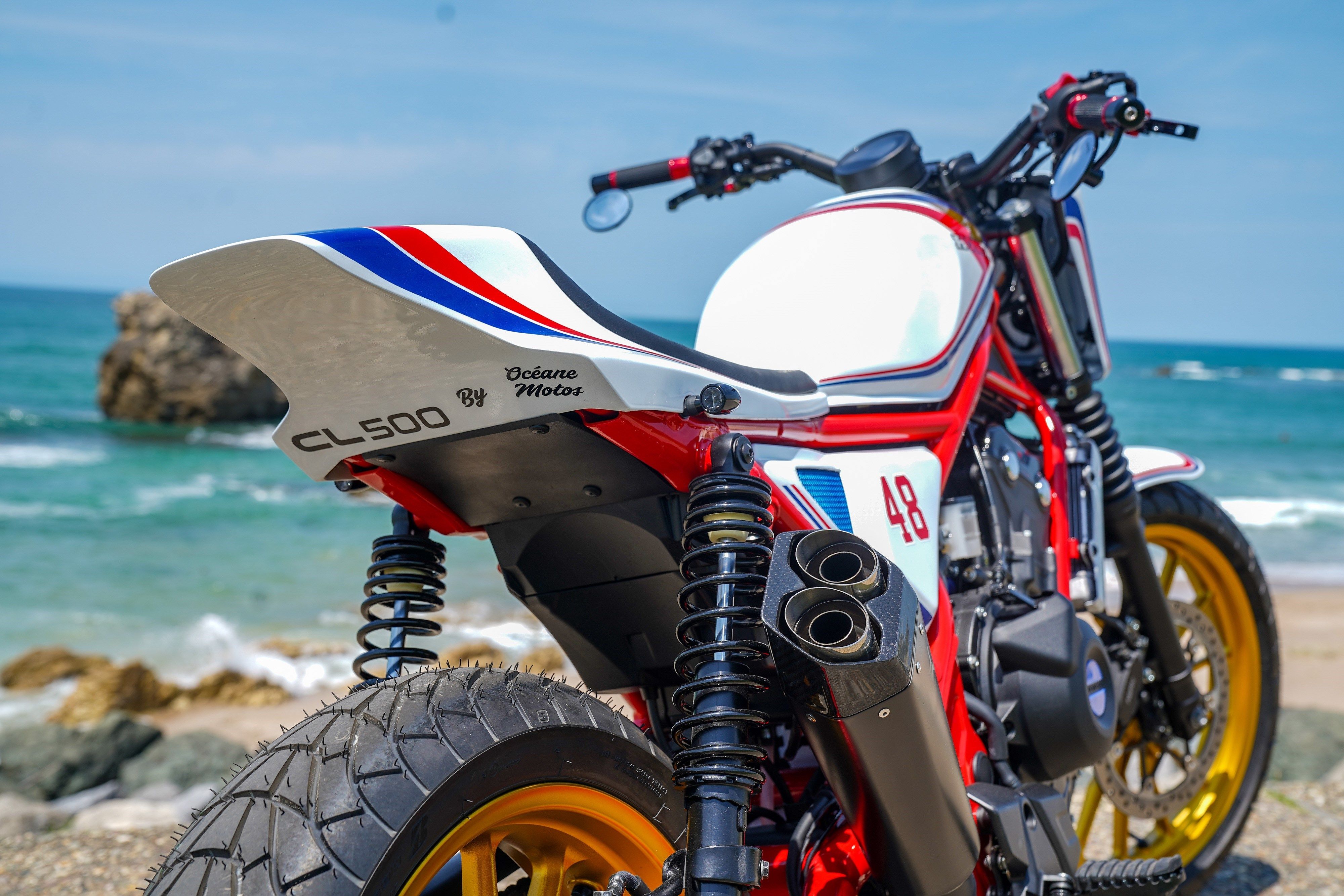 478812 Wheels and Waves   Oceans Track
