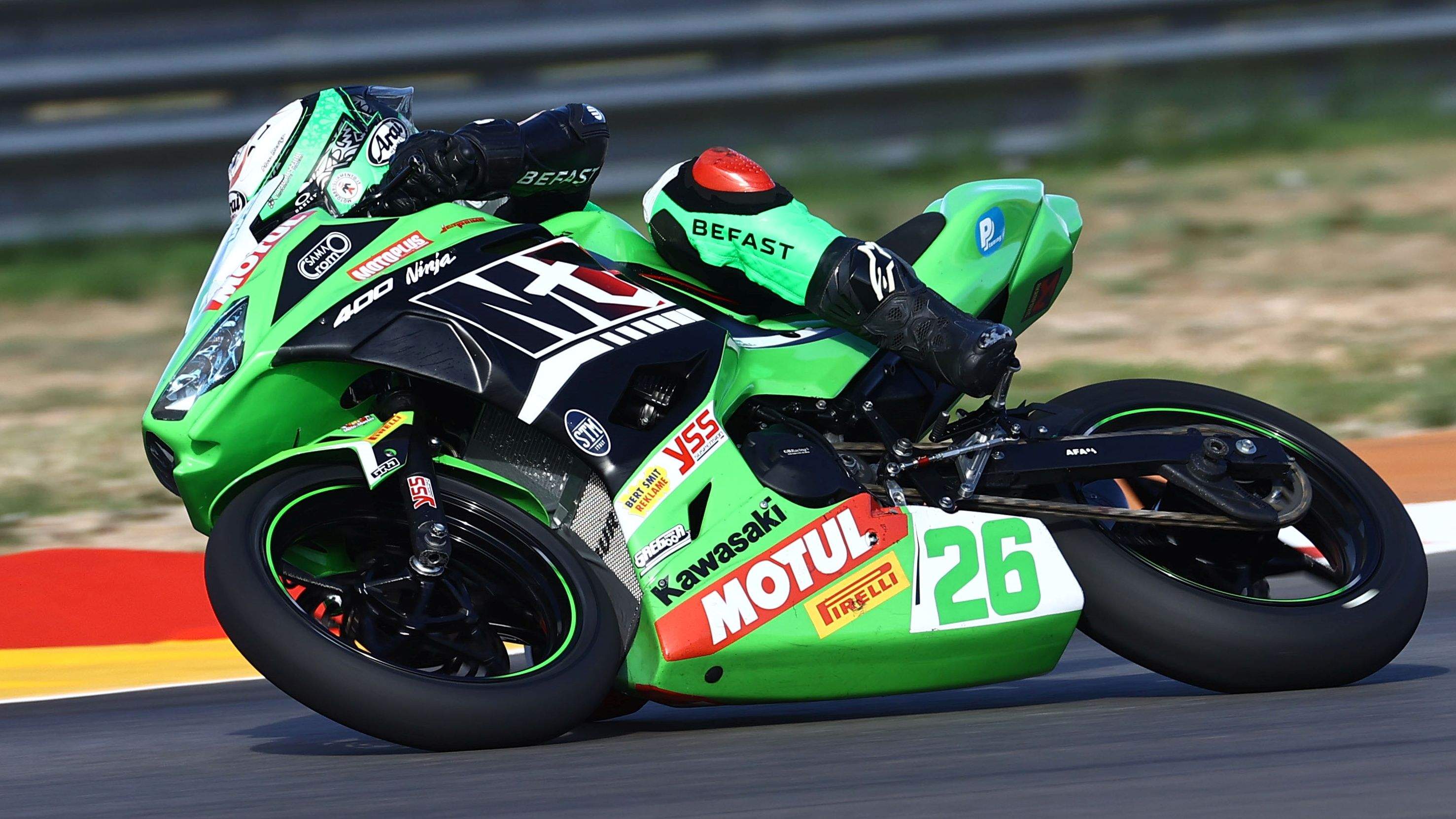 Mirko Gennai ha ganado la segunda carrera de SSP300 en Aragón