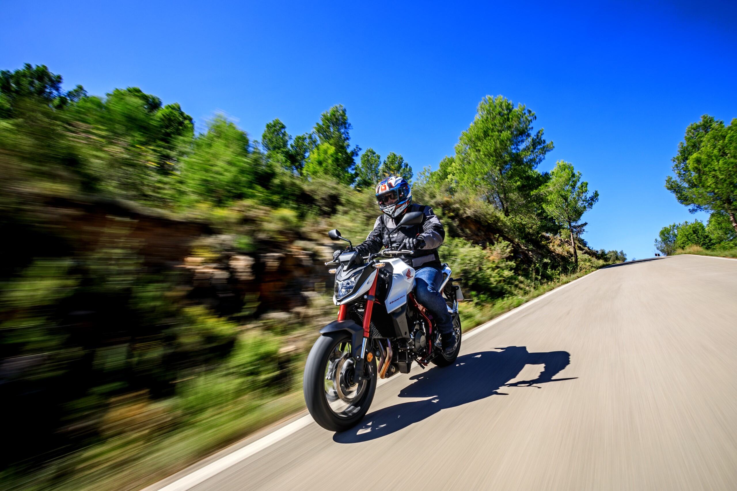 Moto Club Mapfre celebra su décimo aniversario regalando una moto y cientos de Tréboles de ahorro para el seguro.