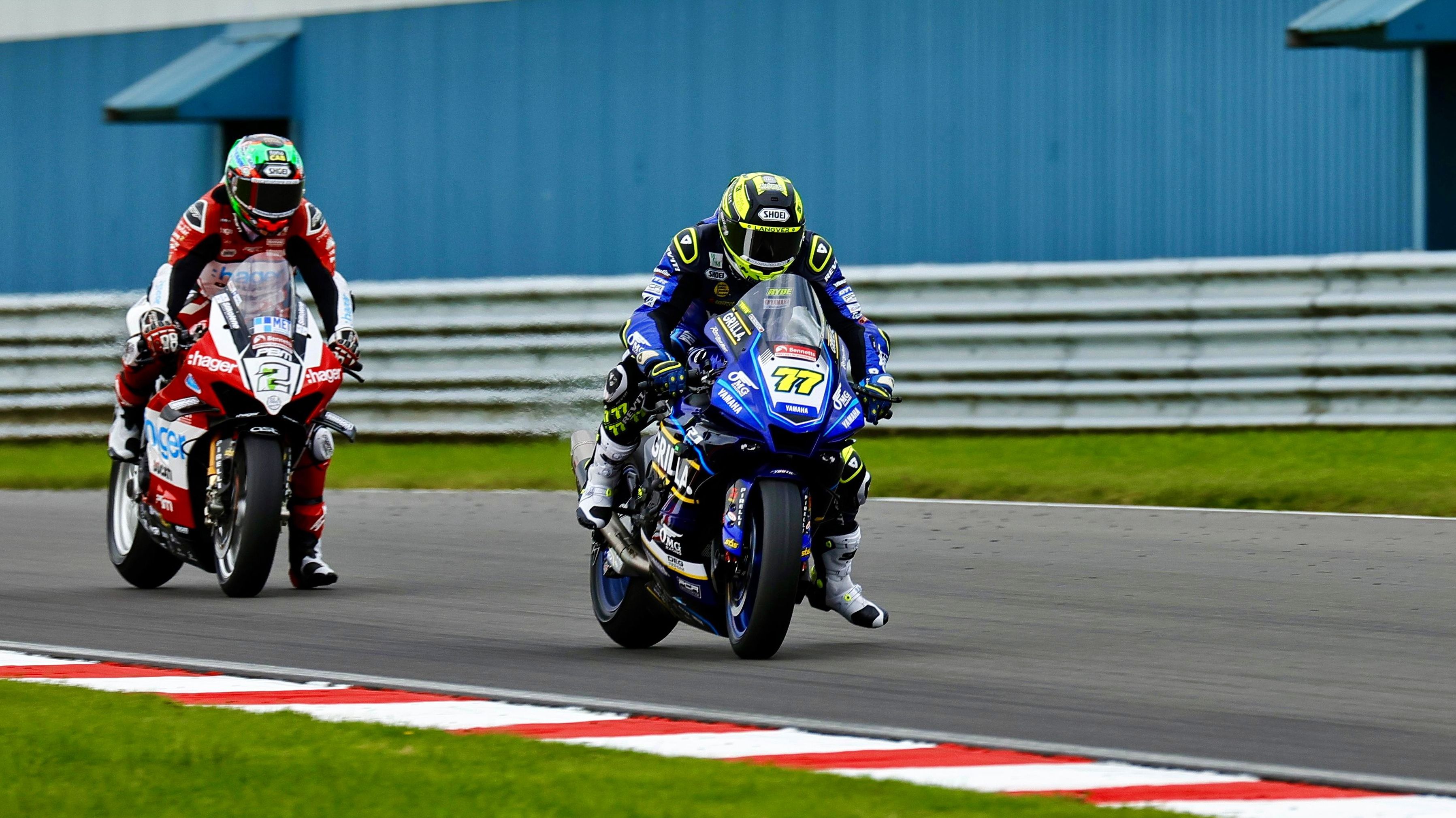 Kyle Ryde se pone líder del BSB con un doblete y Glenn Irwin gana para apurar sus opciones de título