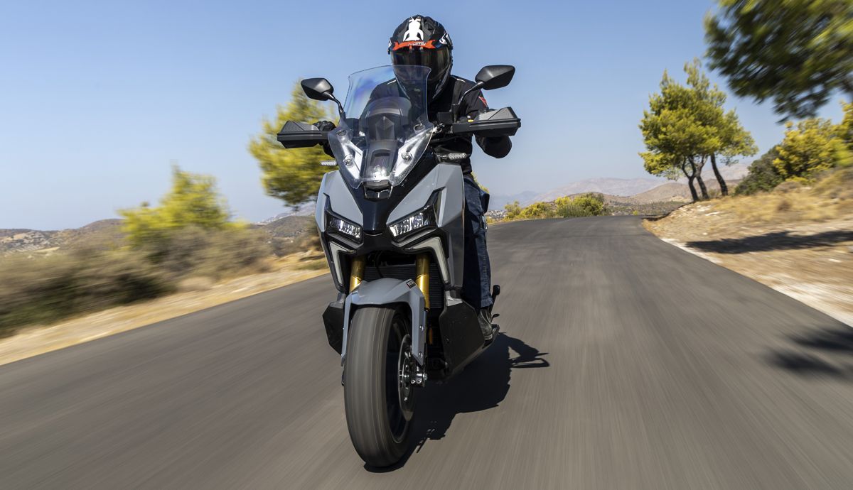 SYM ADXTG 400 accion (25)