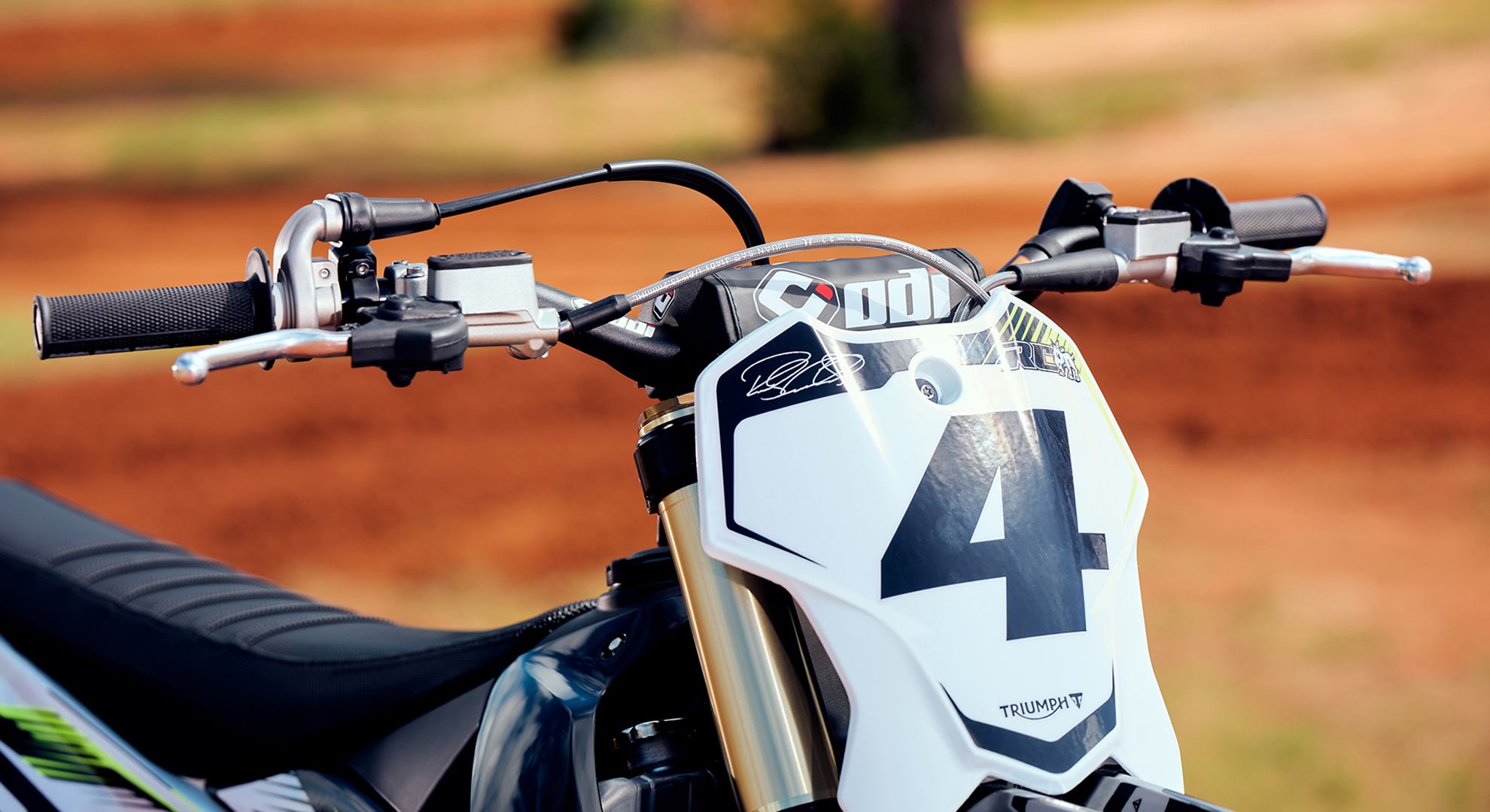 Triumph TF 450-RC Edition