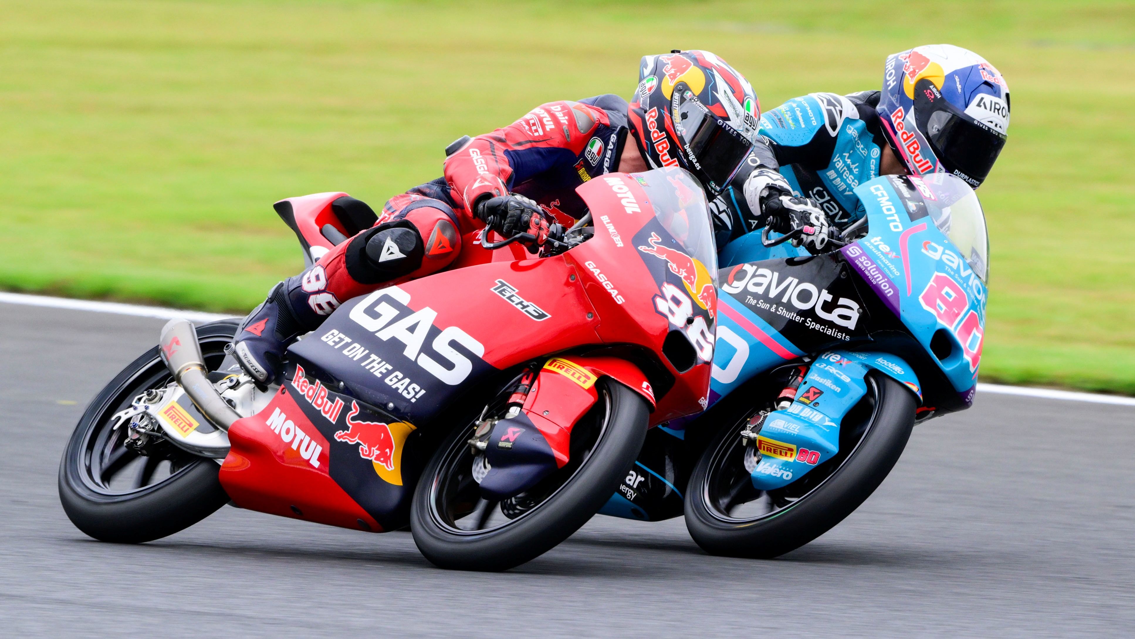 David Alonso supera a Dani Holgado, Moto3 Japón 2024