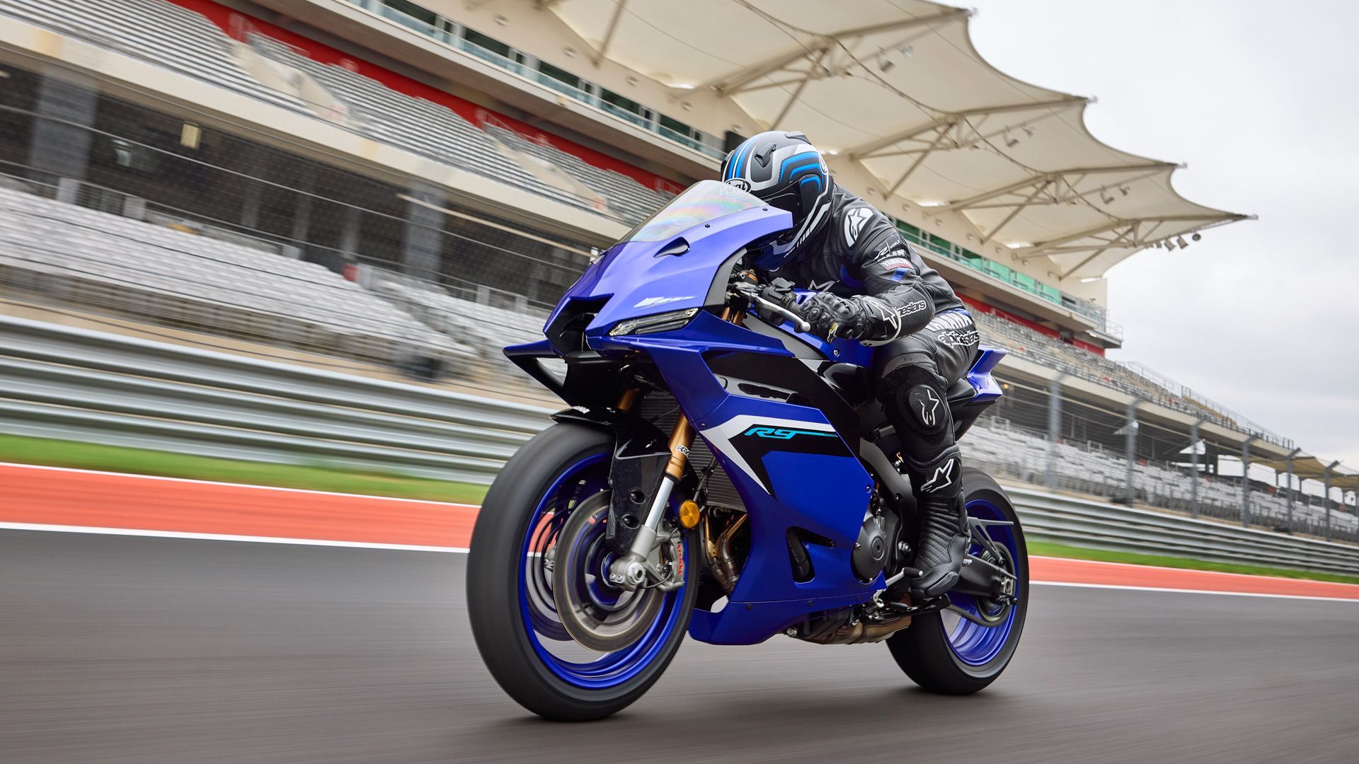 Yamaha YZF R9 2025 Accion (4)