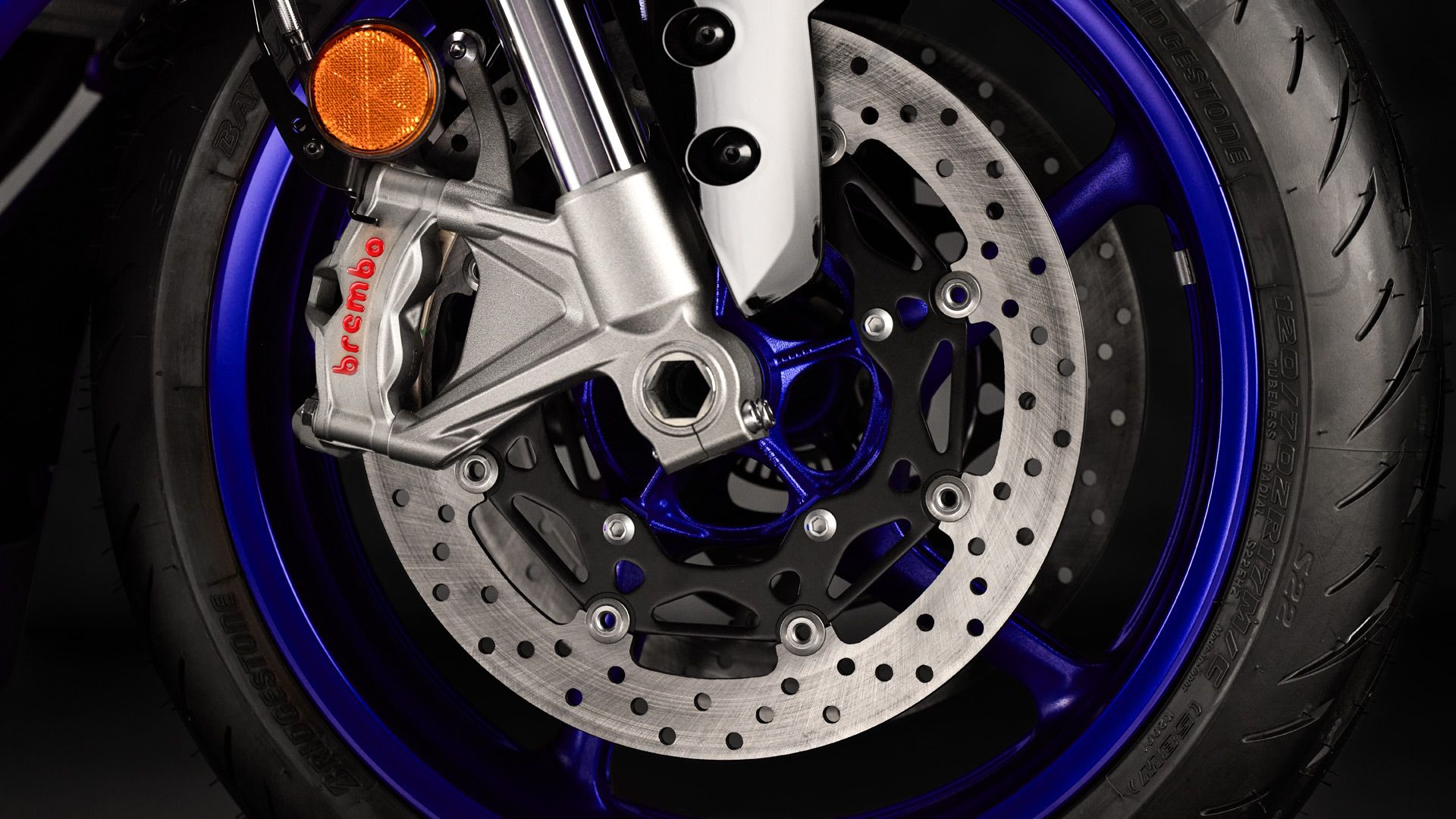 Yamaha YZF R9 2025 Detalles (4)
