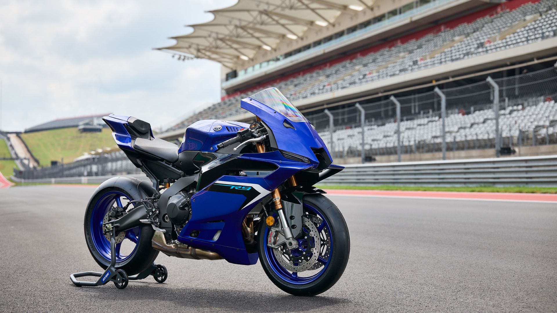Yamaha YZF R9 2025 Estatica (1)