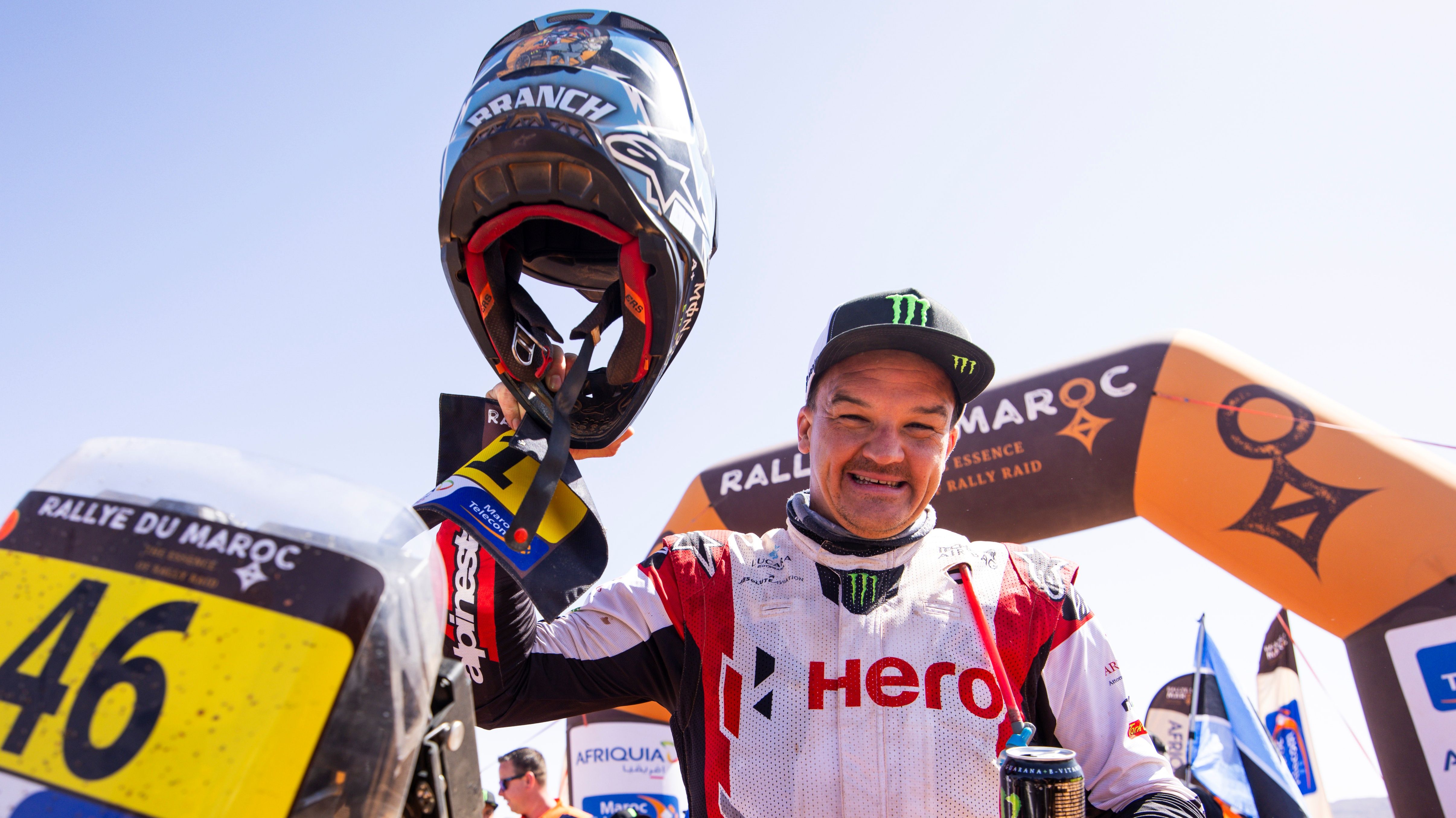 Ross Branch festeja su título mundial de RallyGP 2024