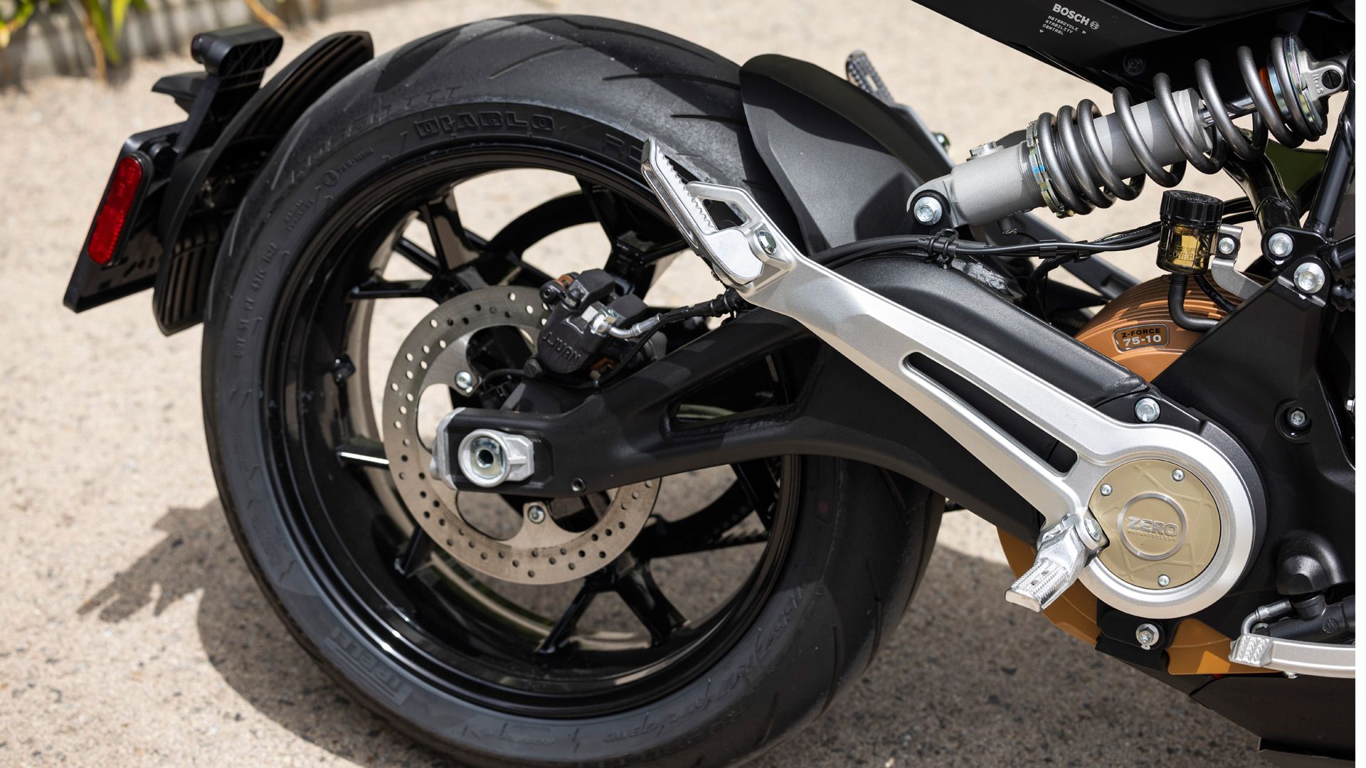 Zero SR A2 2024 Detalles (6)