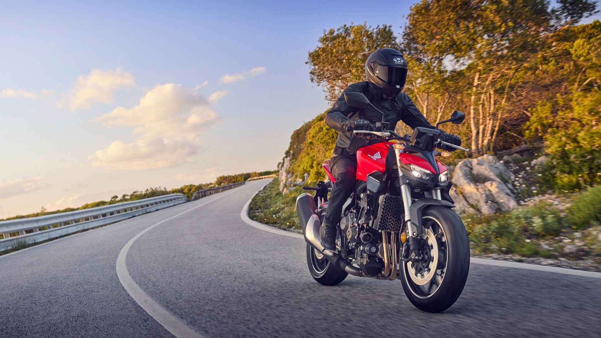 Honda CB1000 Hornet 2025 Accion (3)