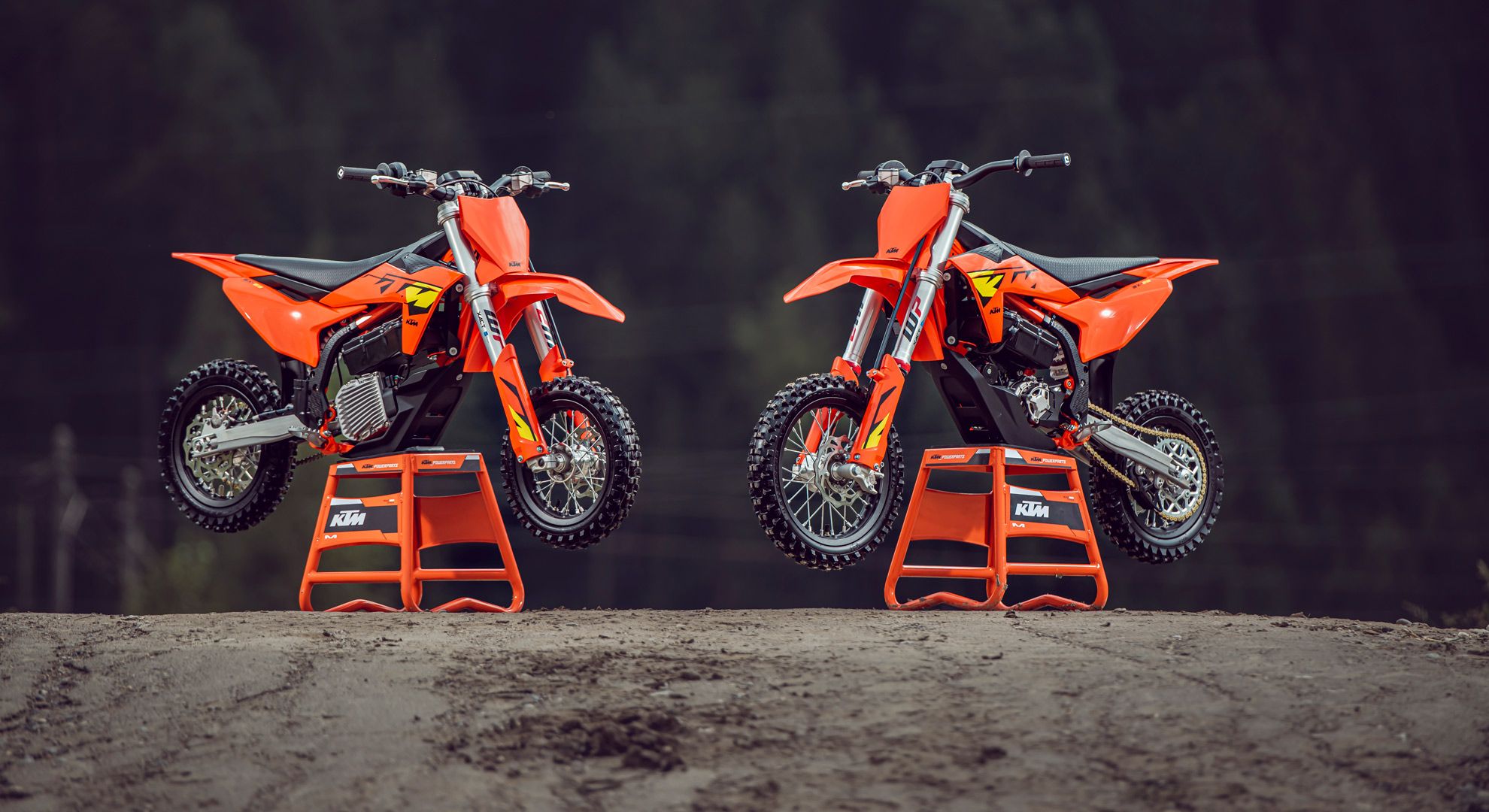 KTM SX-E 3 y SX-E 5 2025