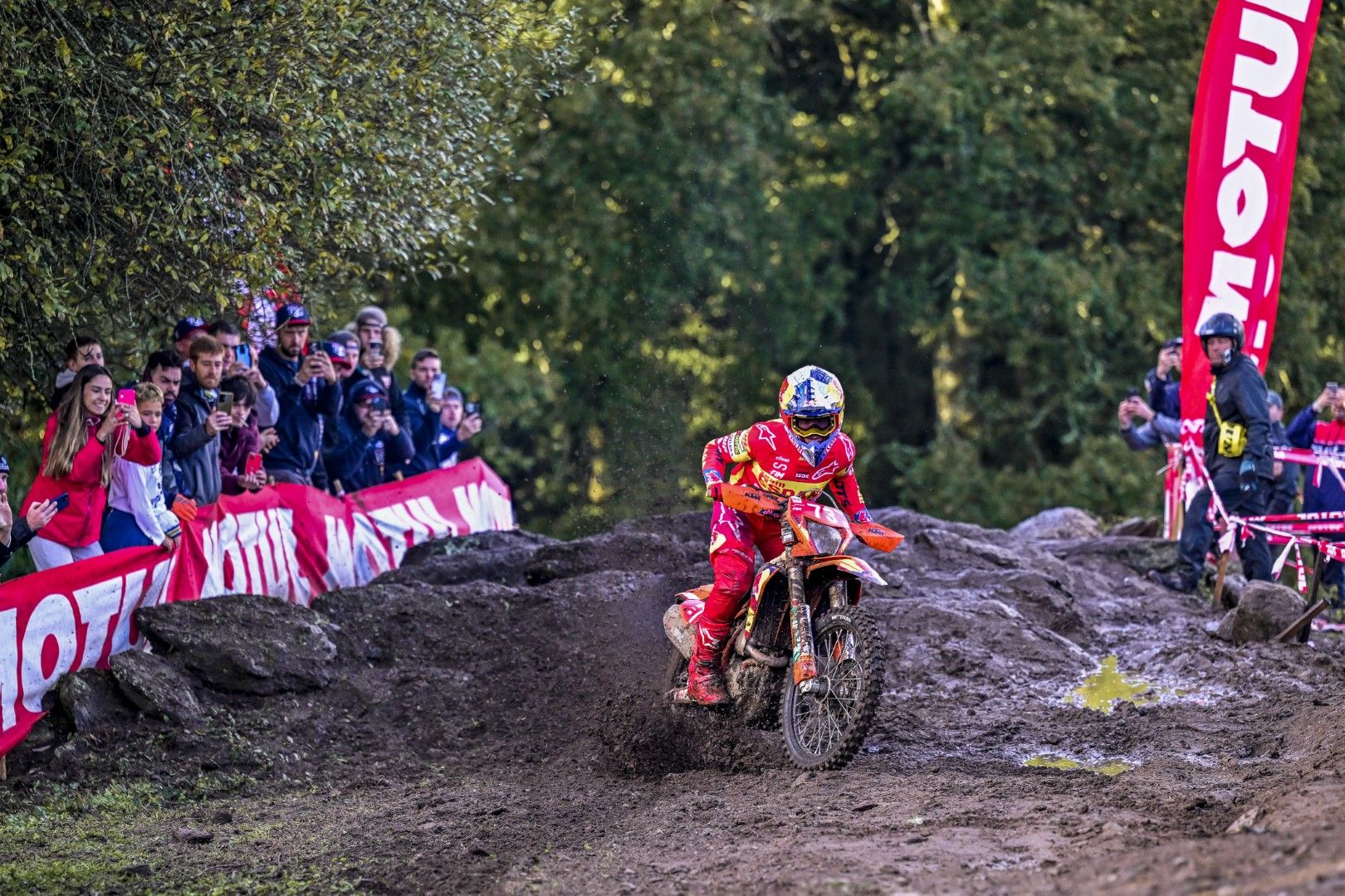 ISDE GALICIA. Día 4. Josep García más líder Scratch. E.E.U.U adelanta a España en Trofeo.