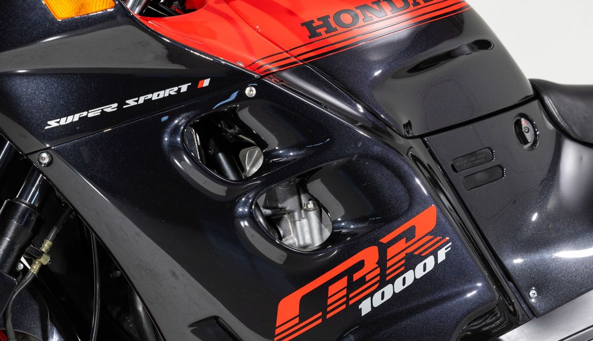 Honda CBR1000F 1987