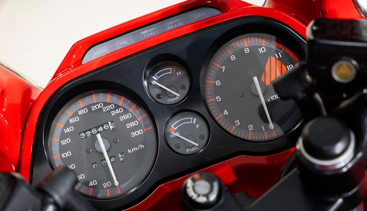 Honda CBR1000F 1987