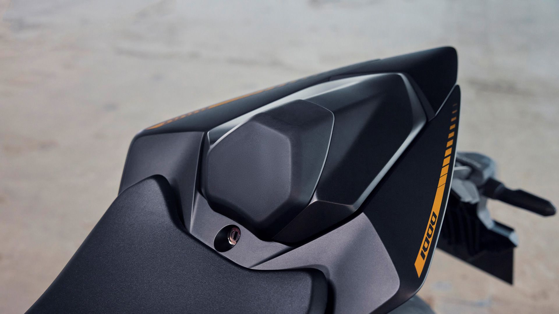 Honda CB1000 Hornet SP 2025 Detalles (6)