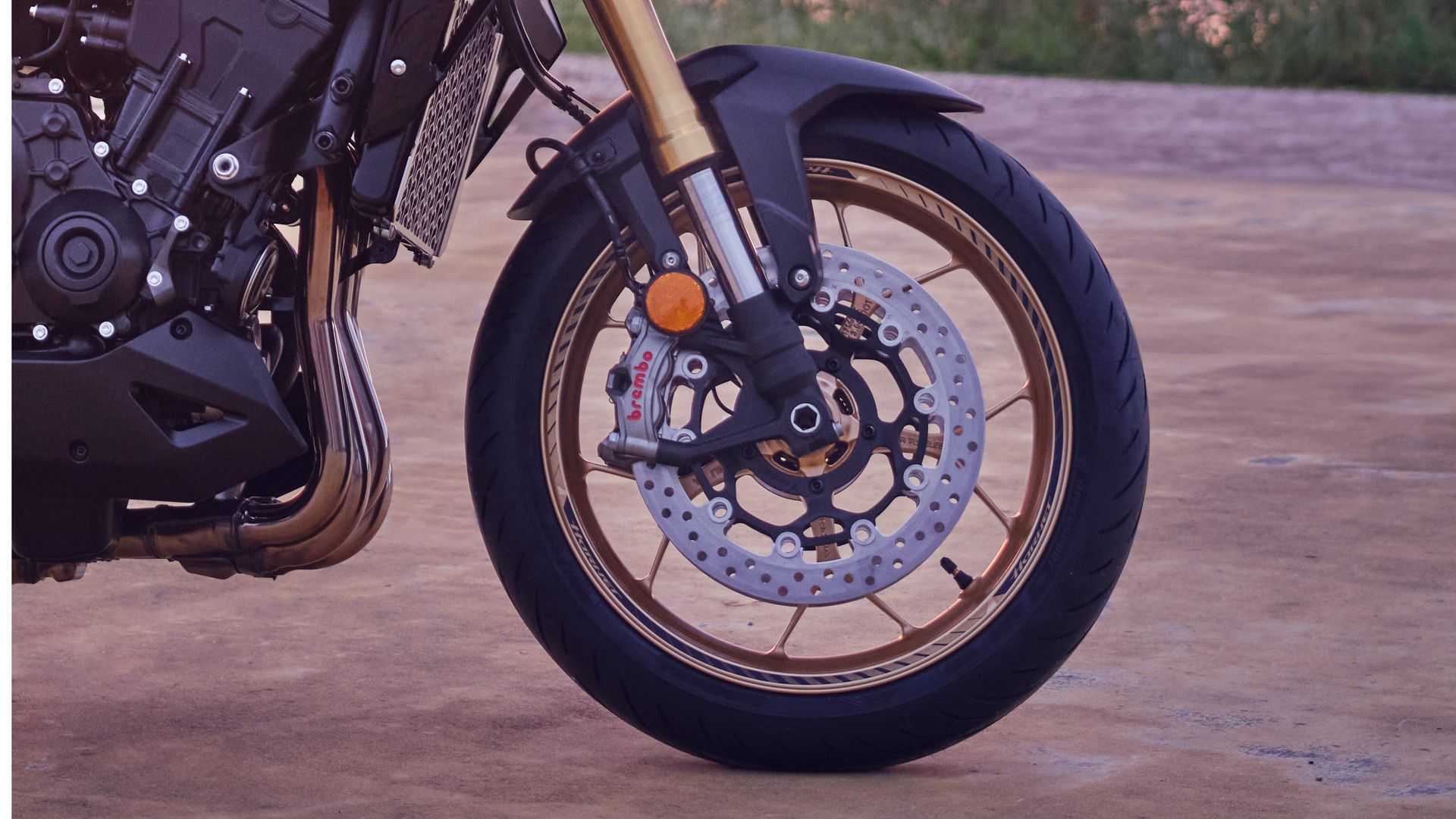 Honda CB1000 Hornet SP 2025 Detalles (10)