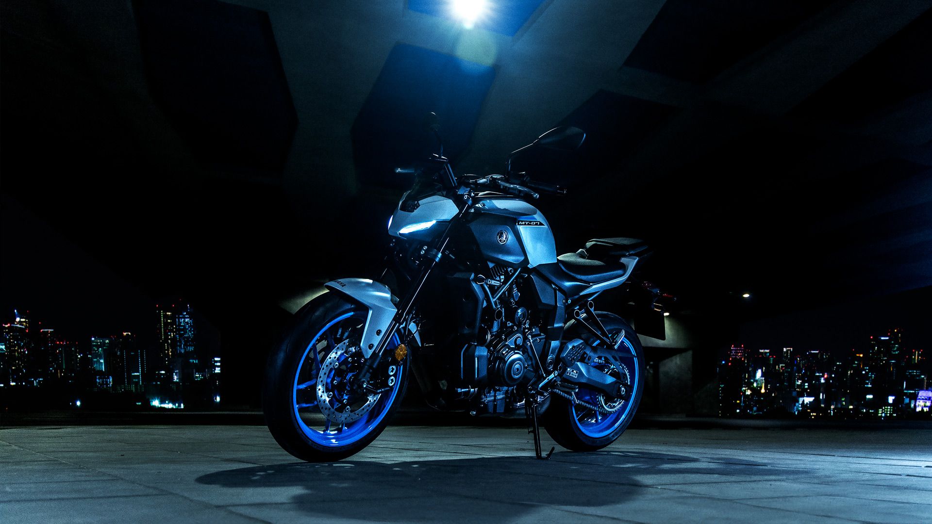 Yamaha MT 07 2025 Estatica (2)