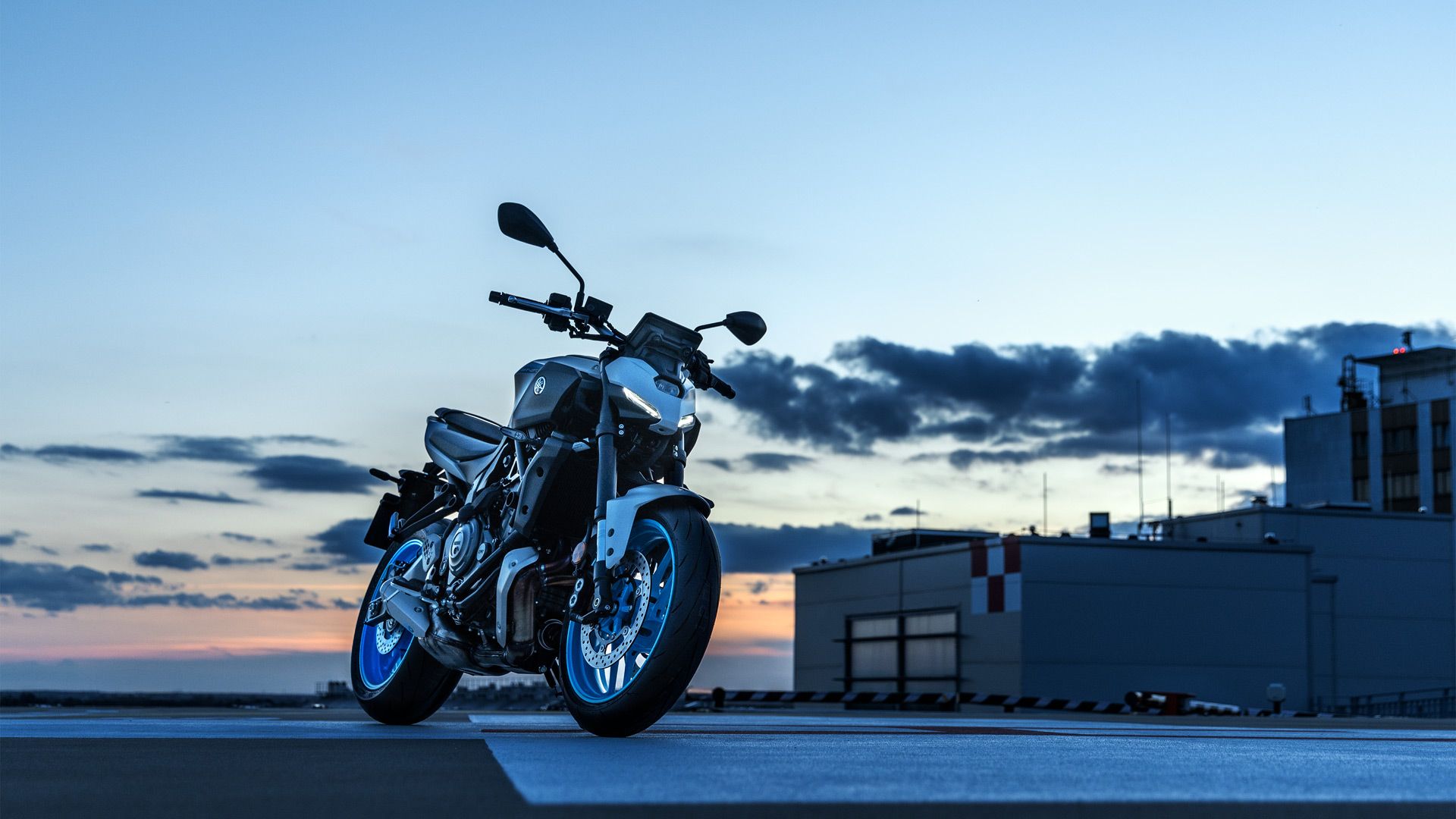 Yamaha MT 07 2025 Estatica (4)