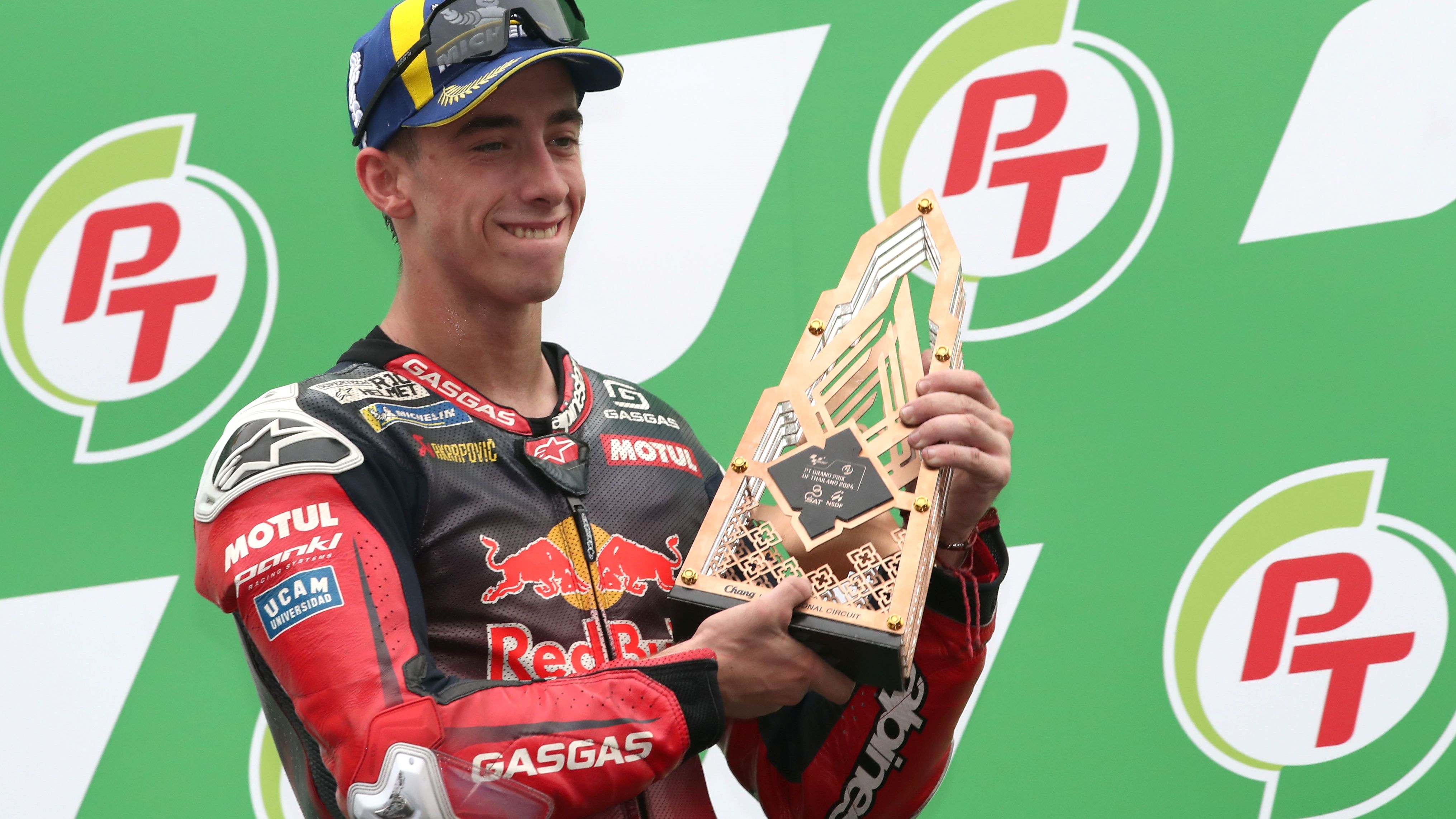 Pedro Acosta en el podio del Gran Premio de Tailandia