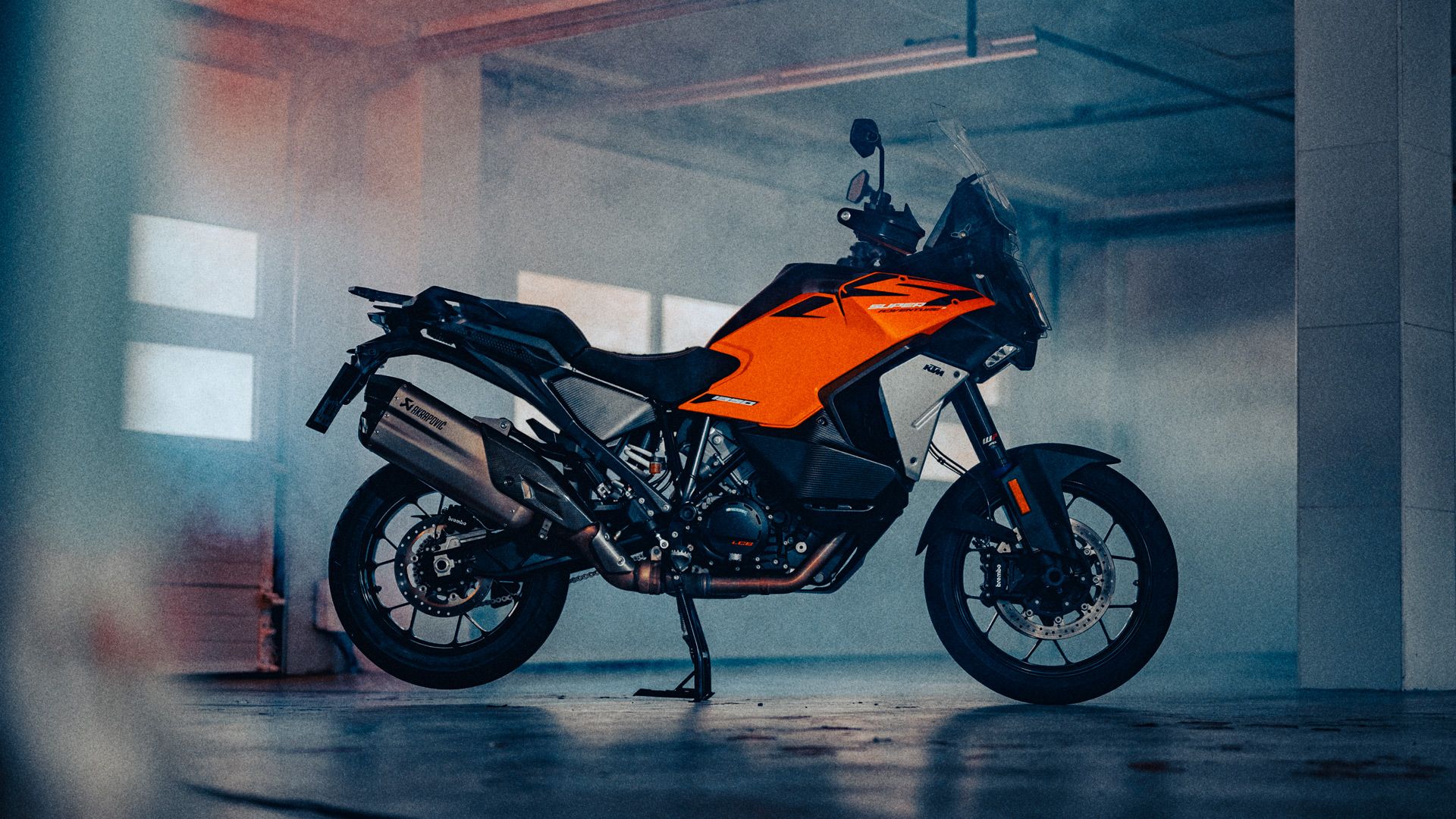 KTM 1390 Super Adventure S EVO 2025 Estatica (4)
