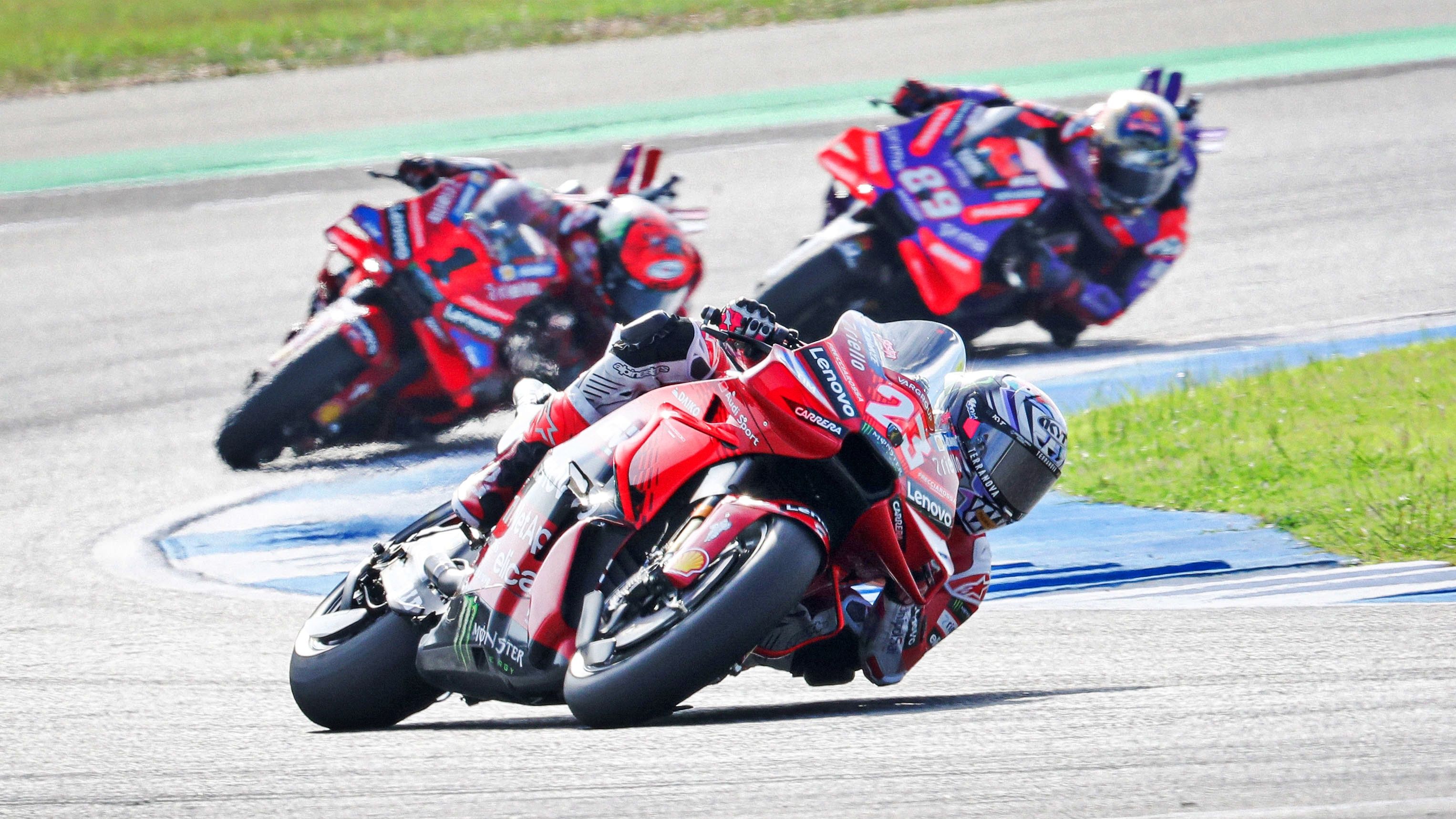 Enea Bastianini lidera el Sprint ante Pecco Bagnaia y Jorge Martín, MotoGP Tailandia 2024