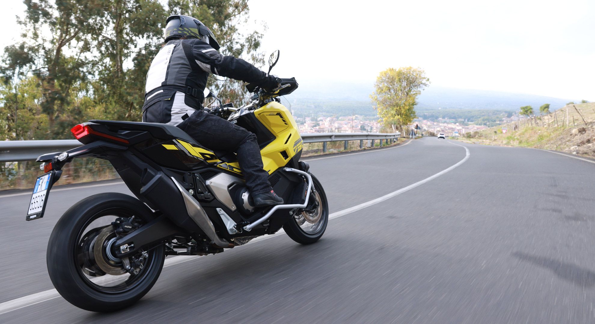 Honda X ADV 2025 (5)
