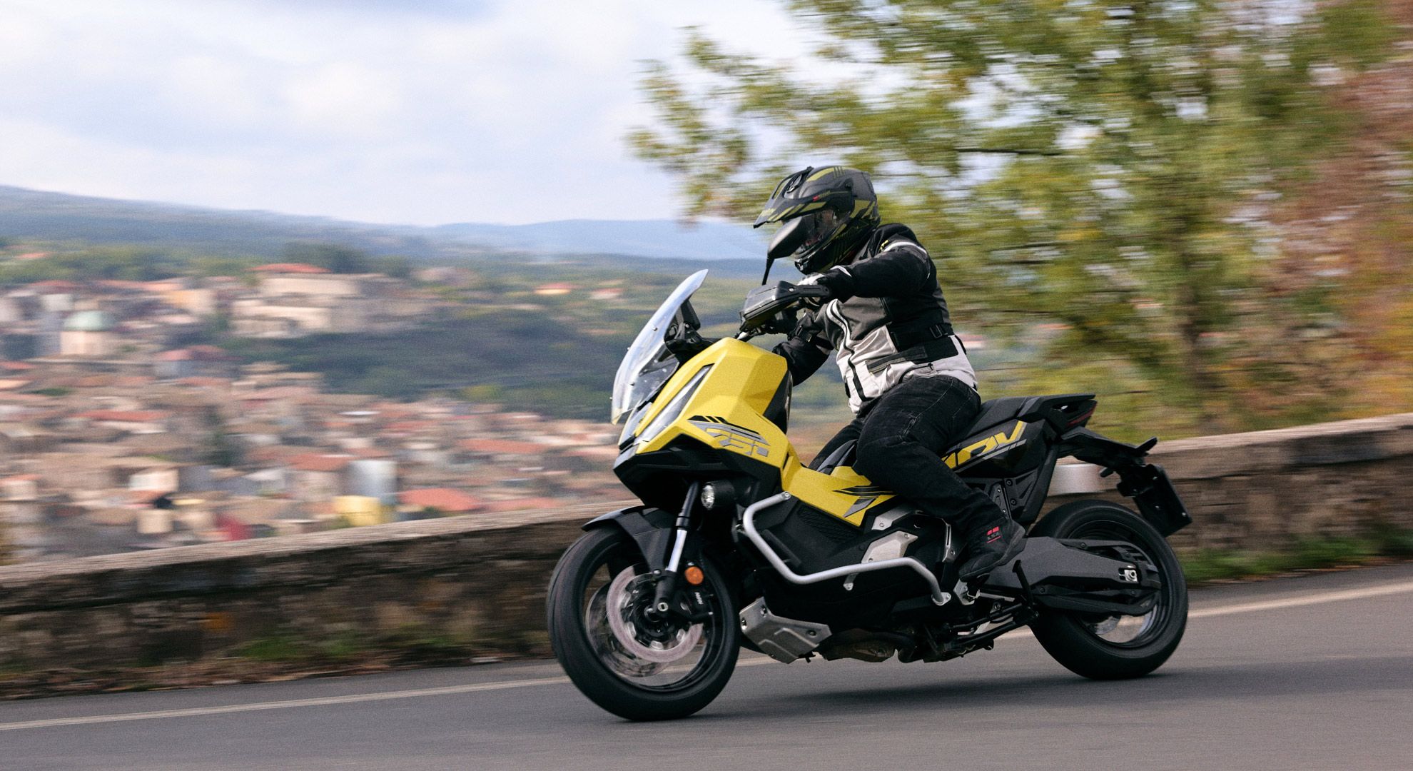 Honda X ADV 2025 (10)