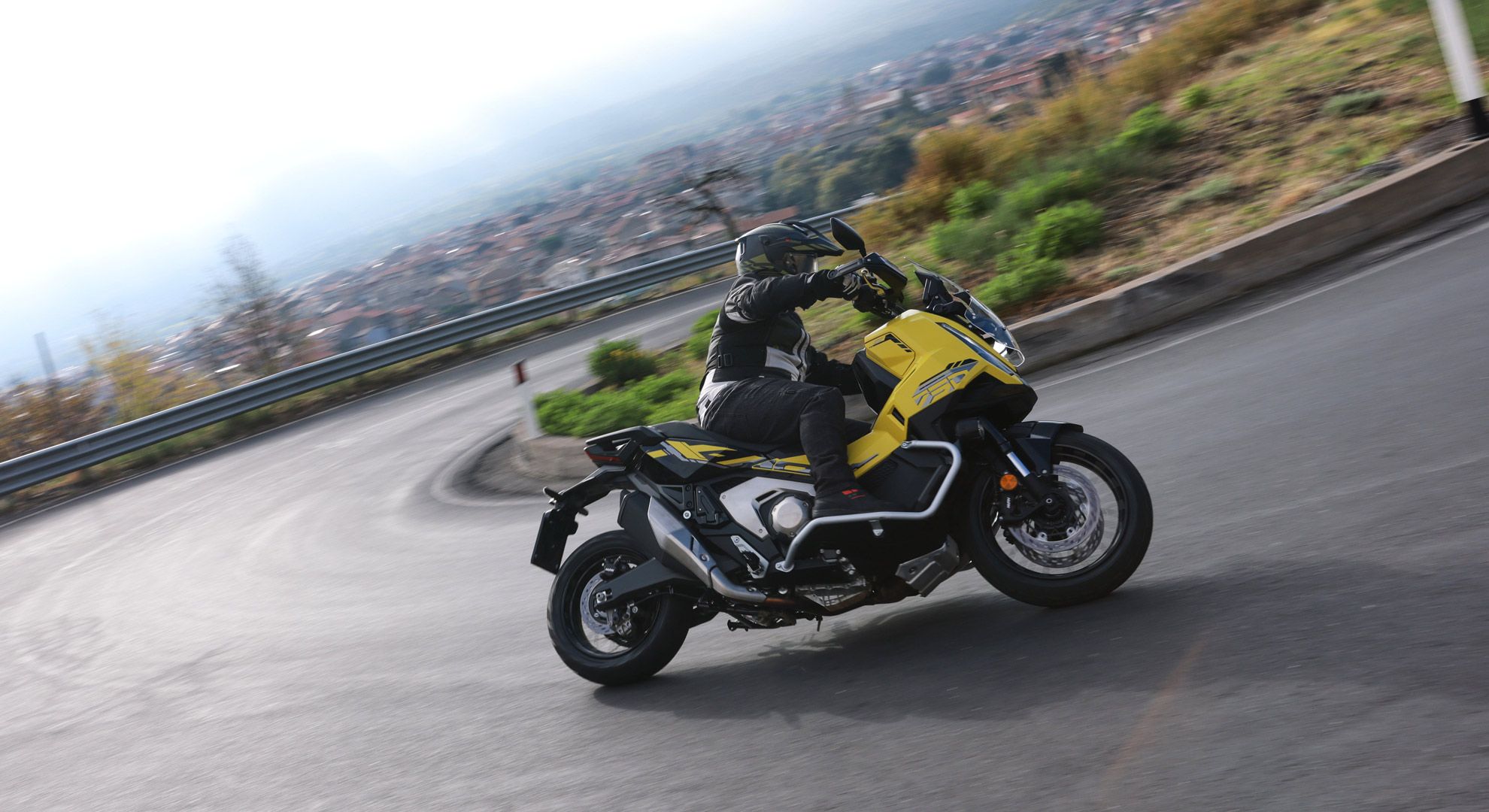 Honda X ADV 2025 (22)