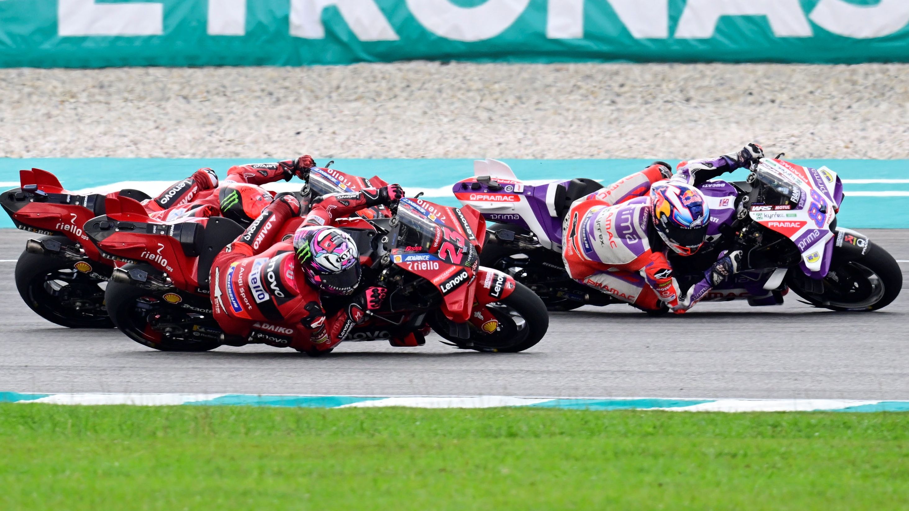 Enea Bastianini supera a Jorge Martín y Pecco Bagnaia en la pasada carrera de MotoGP en Malasia