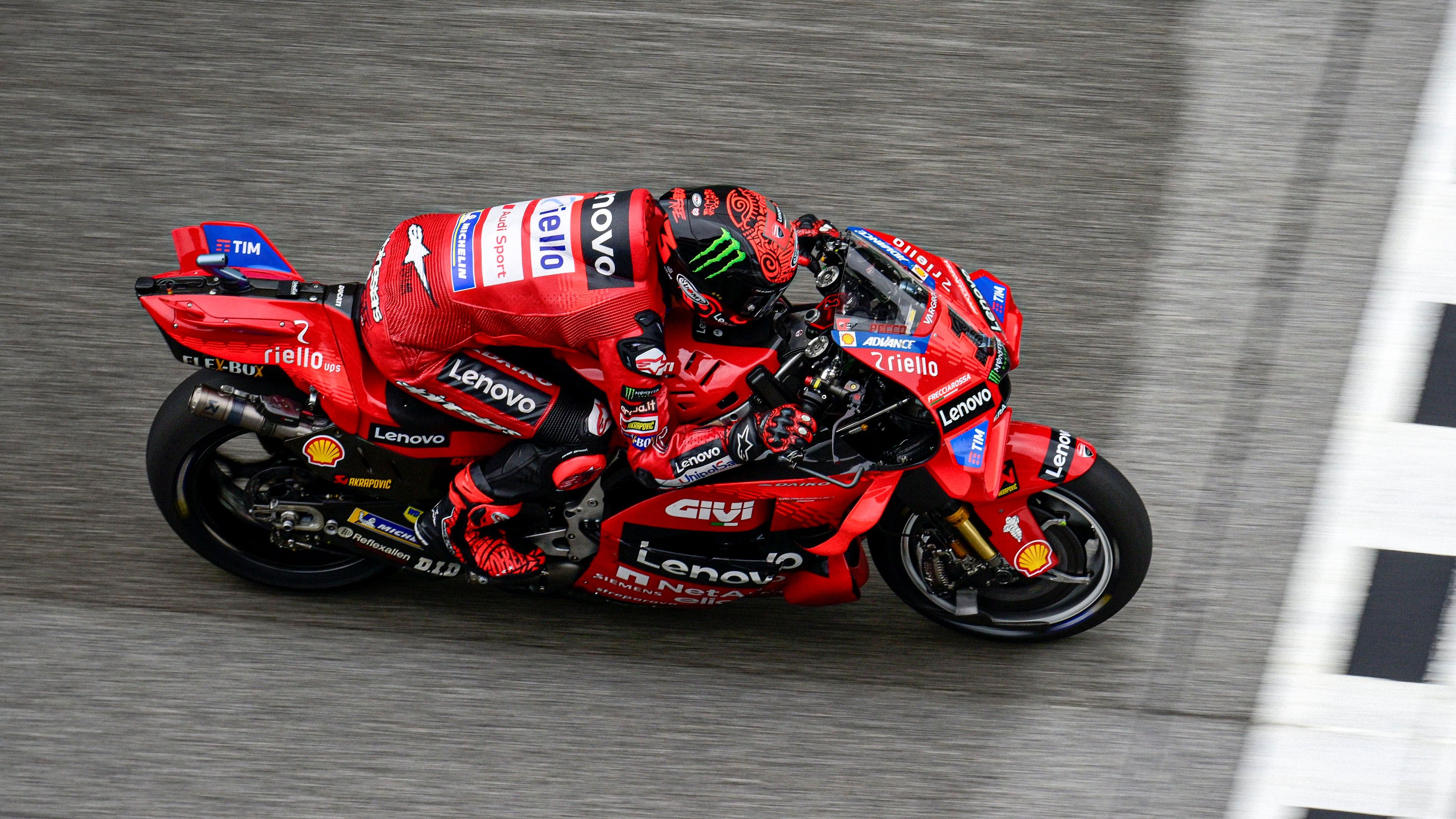 Pecco Bagnaia ha triturado el récord de Sepang para llevarse la pole