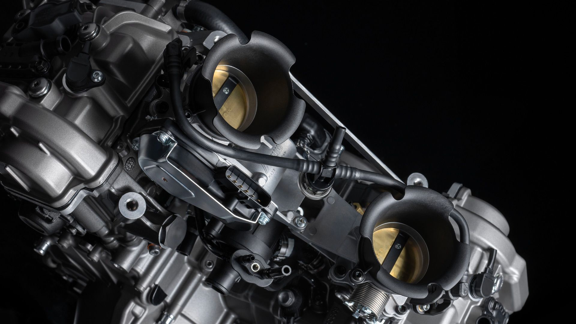 Ducati Motor V2 890 2025 (31)