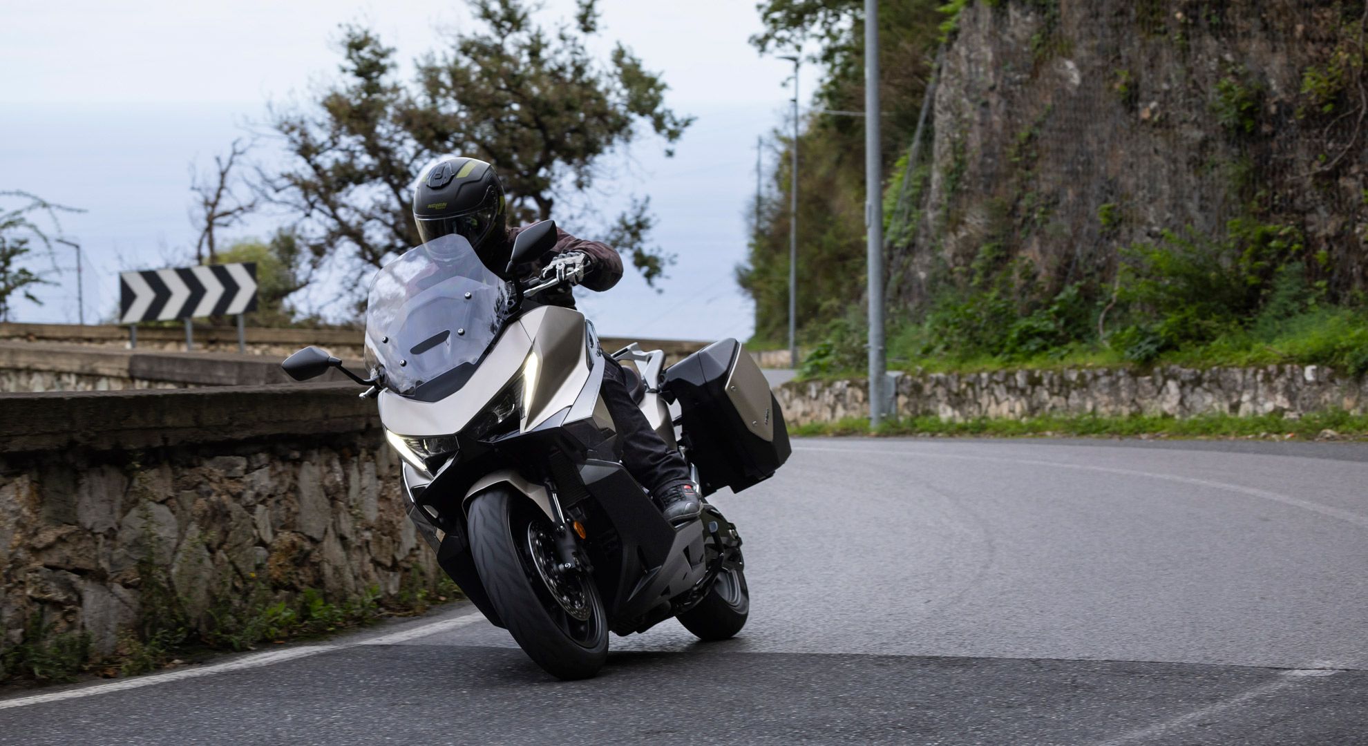 Honda Forza 750 2025