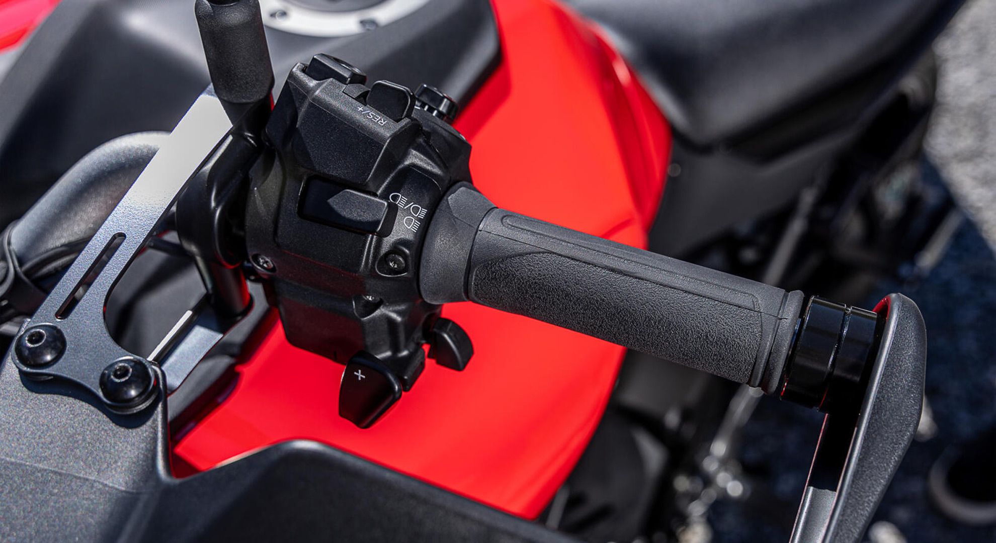 Yamaha Tracer 9 2025