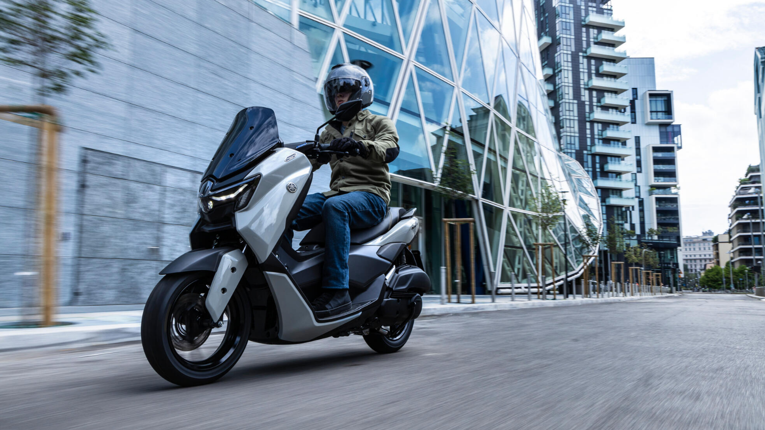 Yamaha NMAX 125 Tech MAX