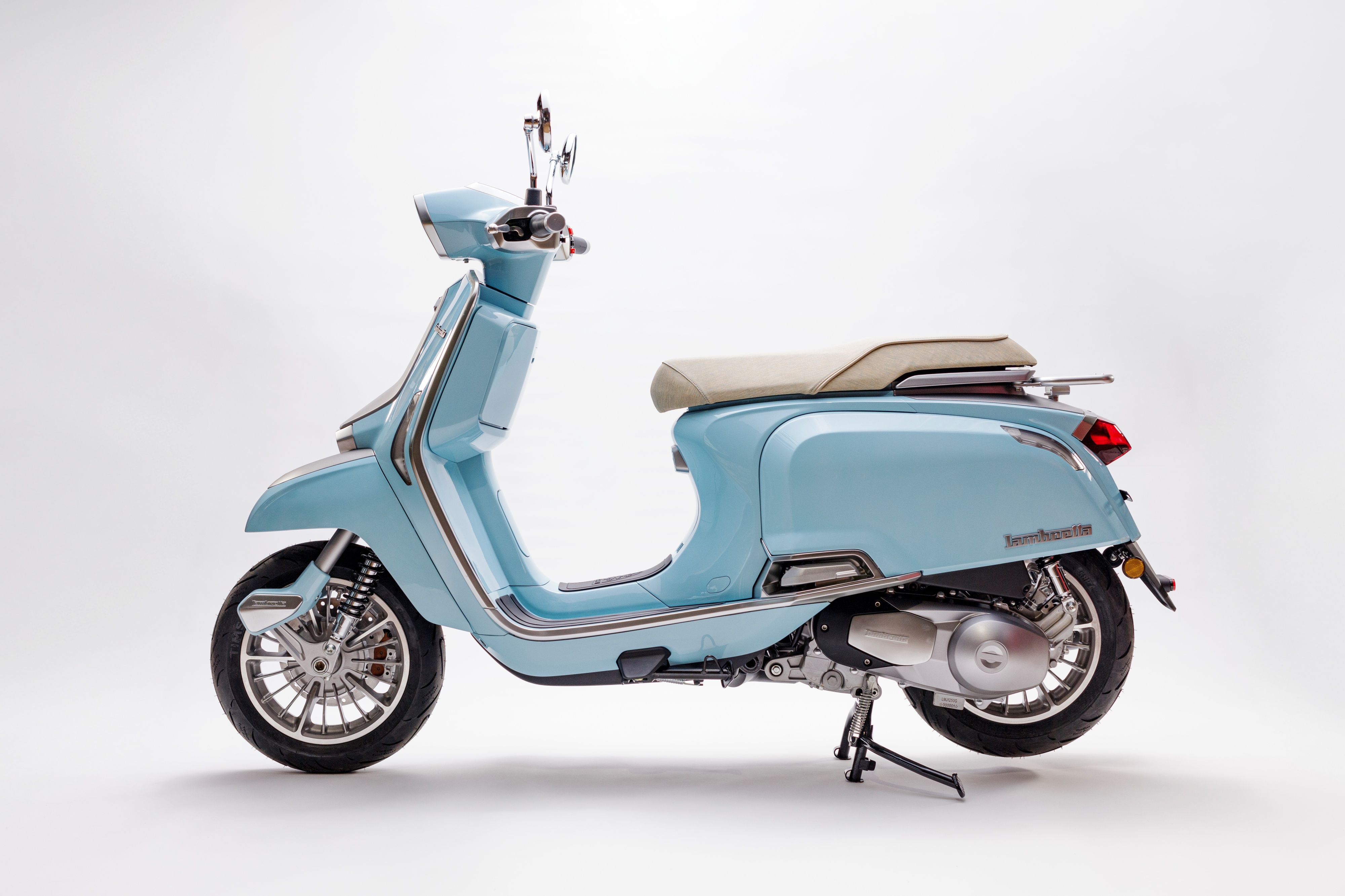 Lambretta J Starwave 2025 01