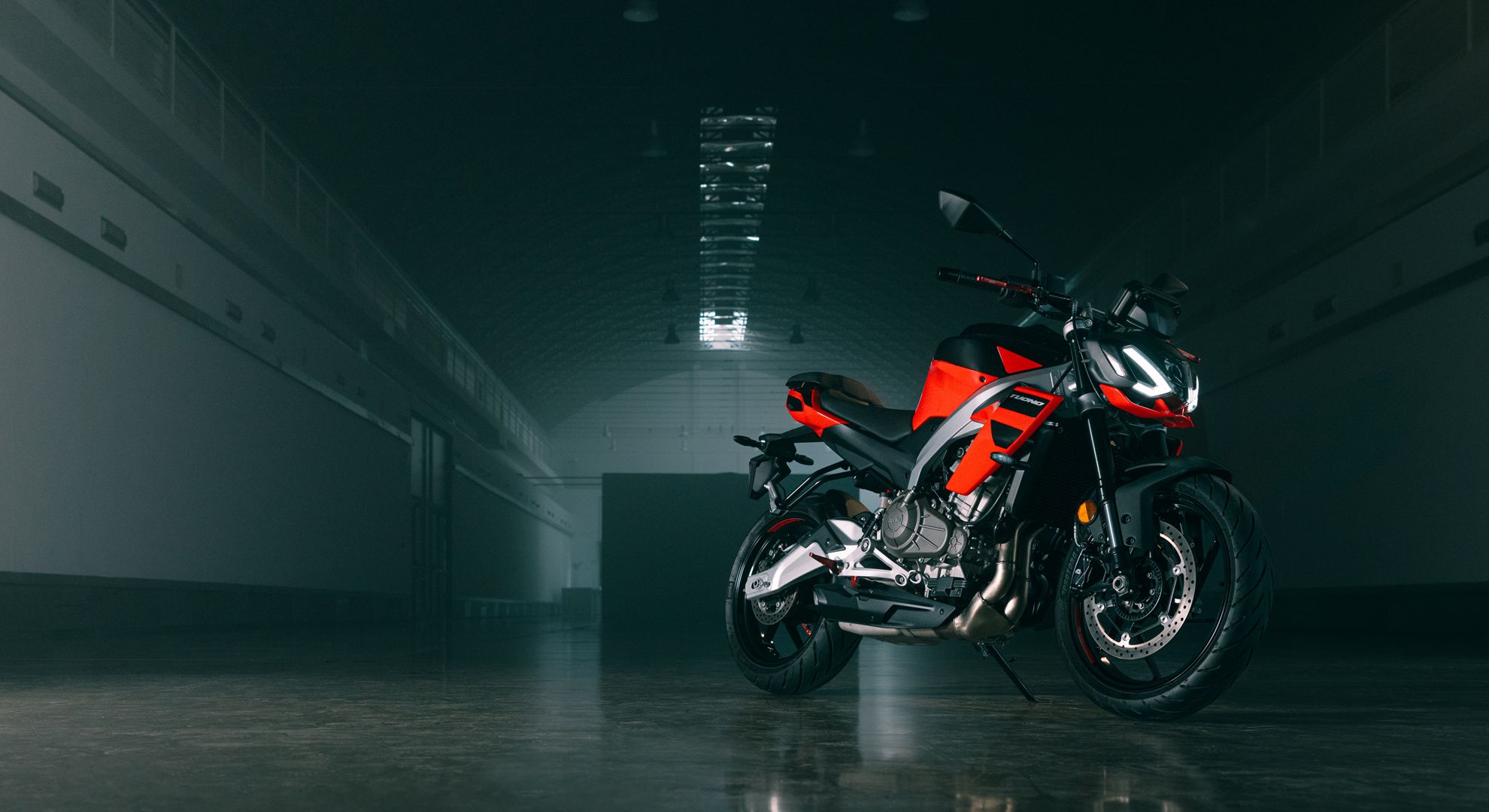 Aprilia Tuono 457
