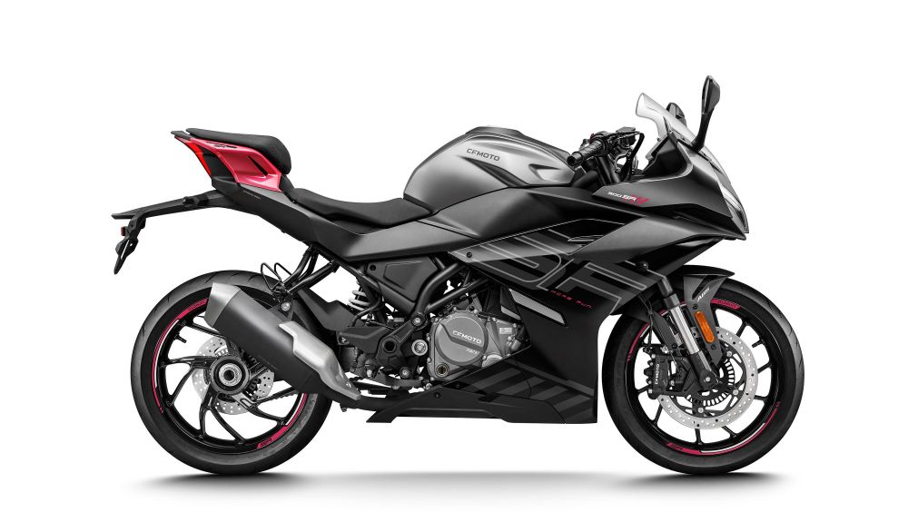 CFMOTO 300SR S 2