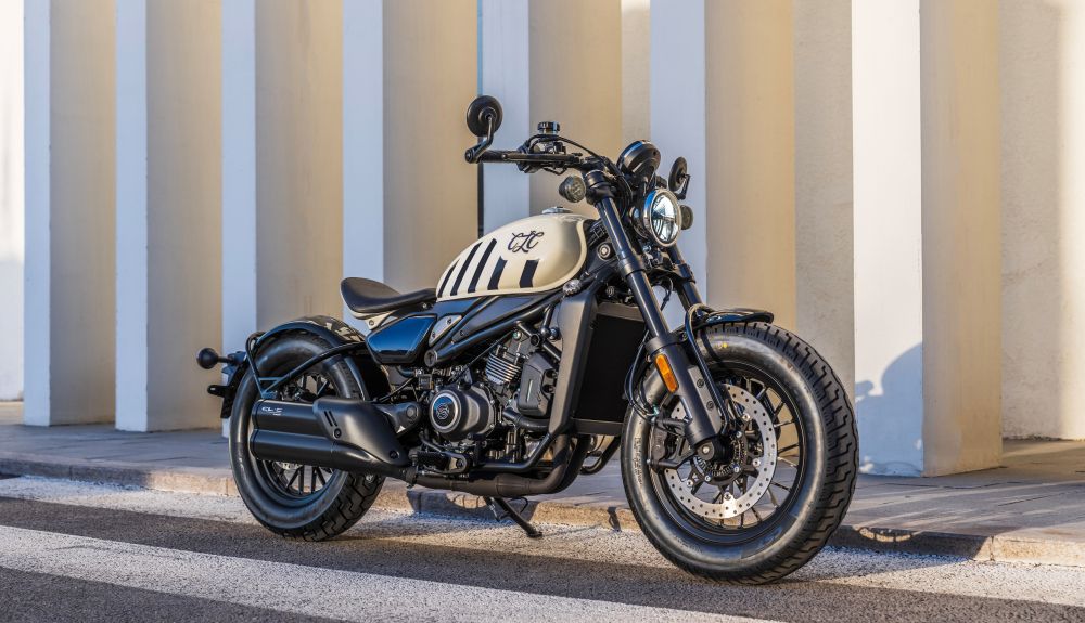 CFMOTO 450CL C BOBBER 3