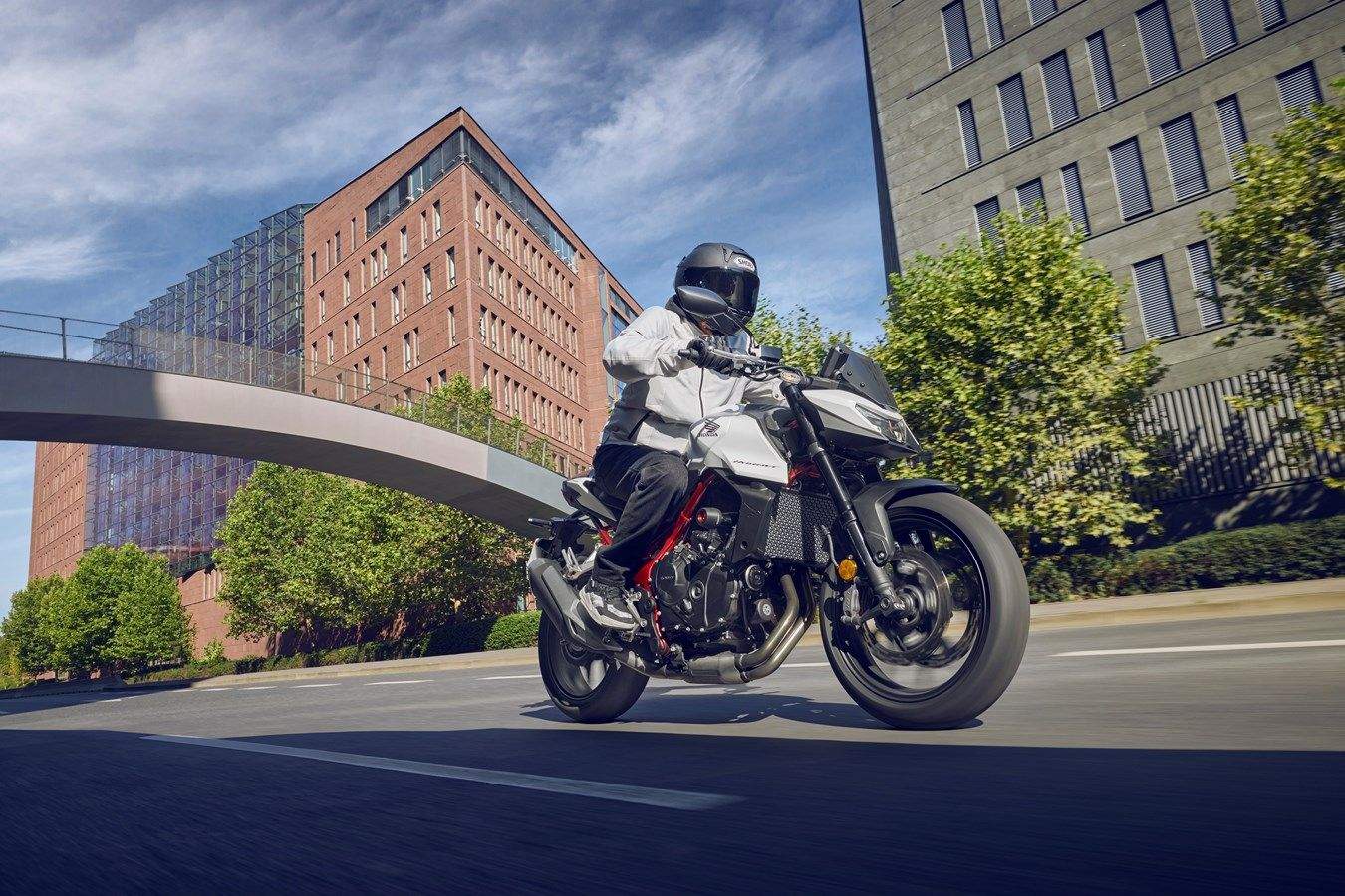 Honda CB750F Hornet 2025 accoin (11)
