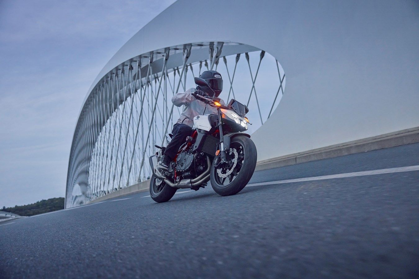 Honda CB750F Hornet 2025 accoin (14)