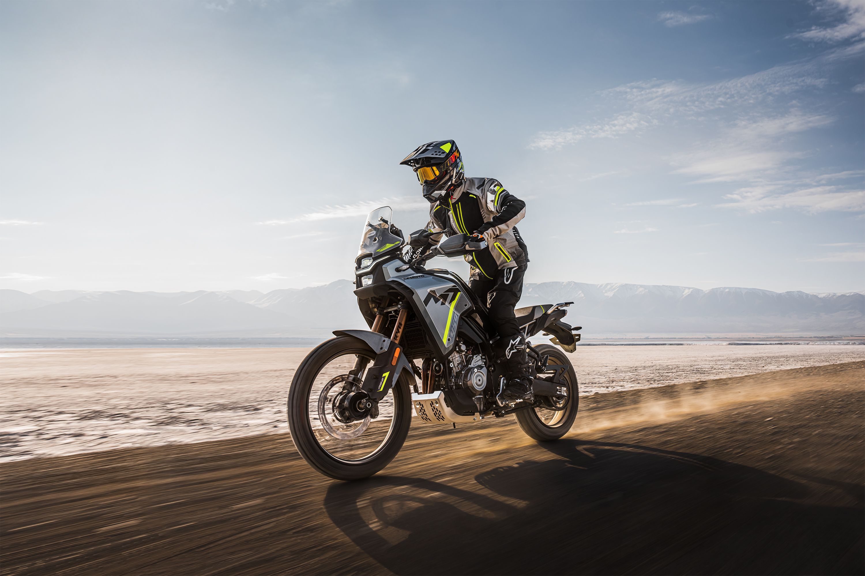 CFMOTO 450MT 4