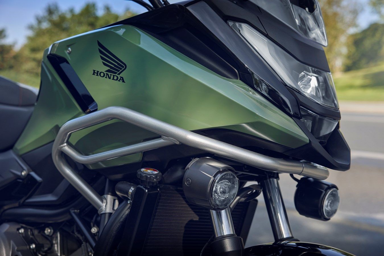 Honda NC750X 2025 detalles (3)