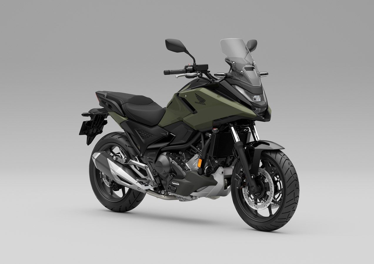 Honda NC750X 2025 perfil (1)