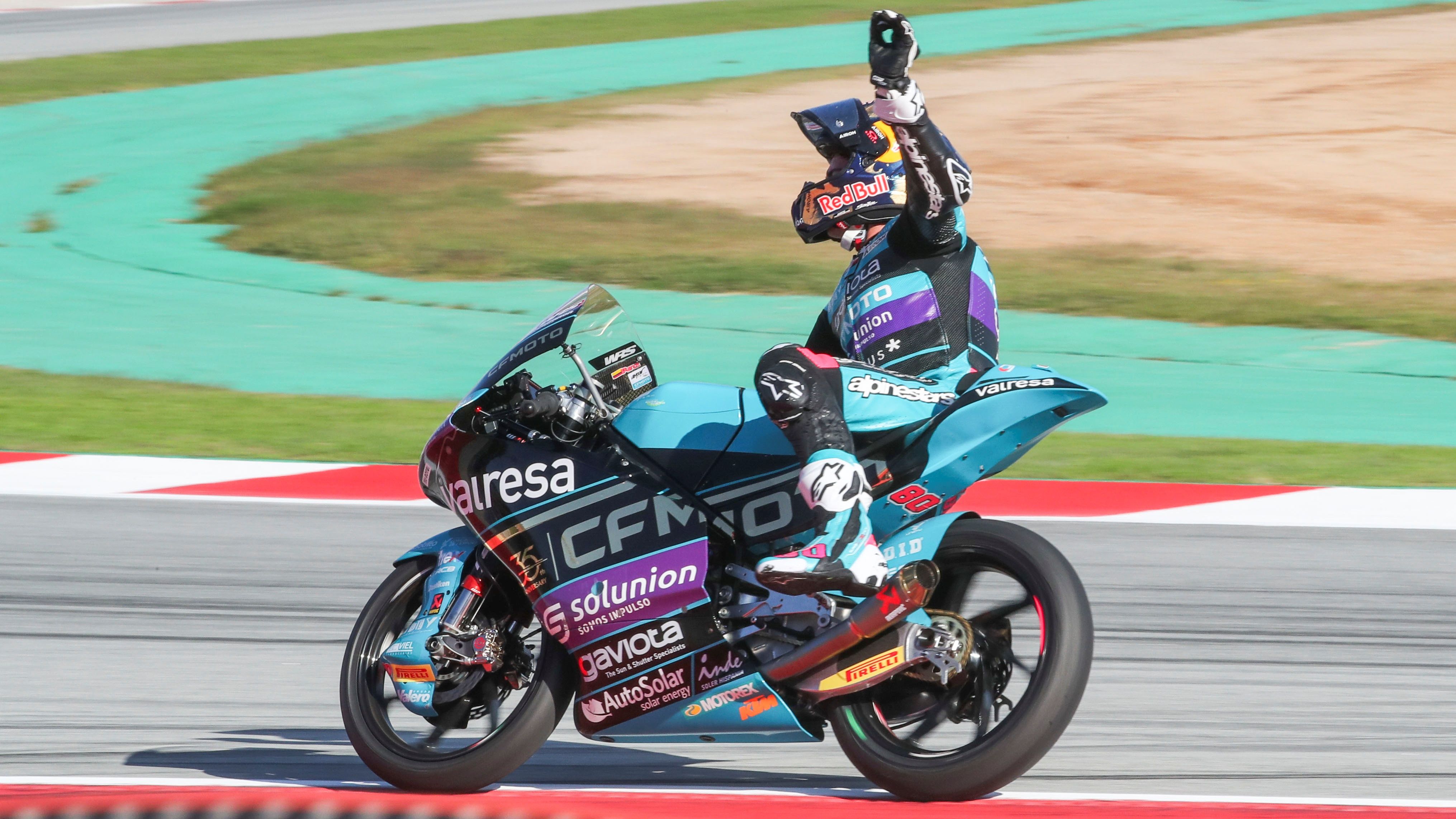 David Alonso celebra su récord histórico de victorias en una temporada, Moto3 Solidario 2024