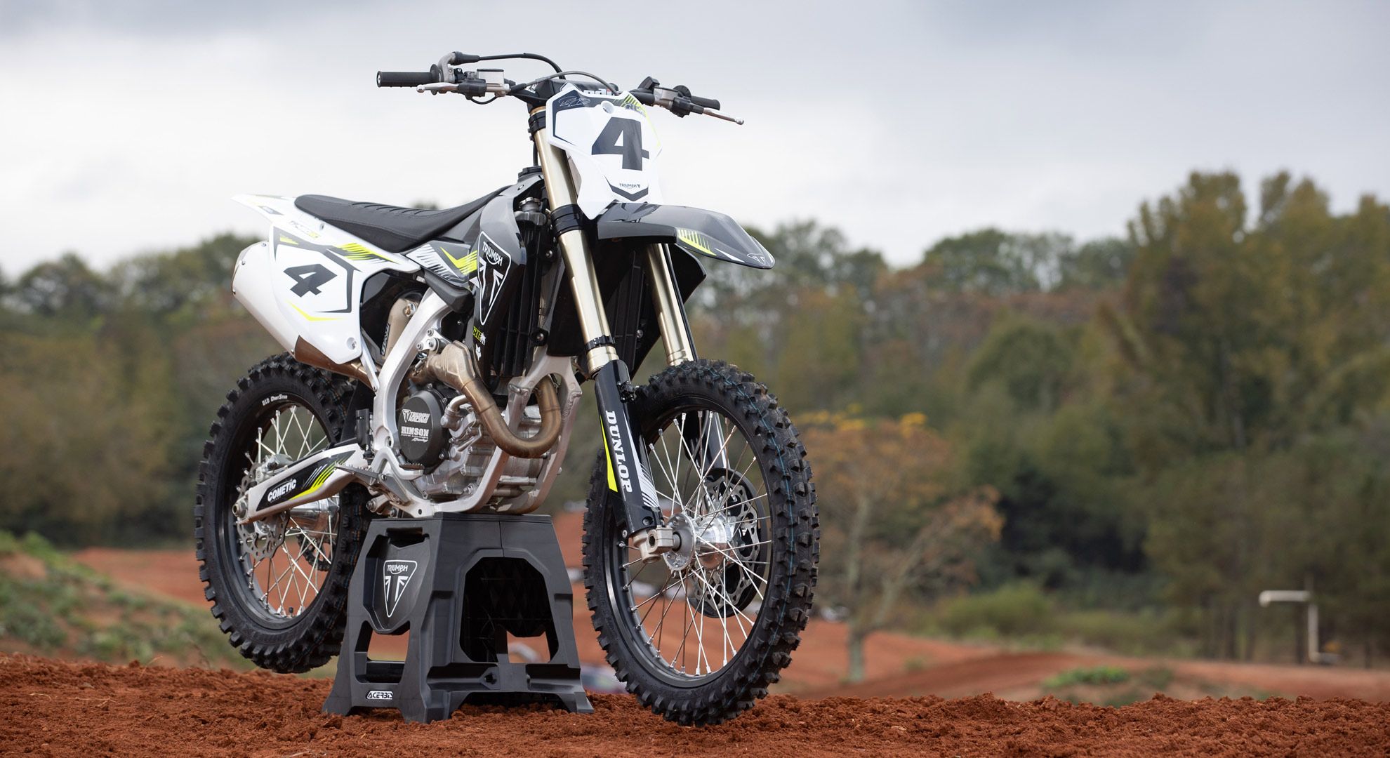 Triumph TF 450RC