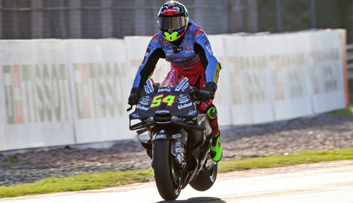 Fermín Aldeguer con la Ducati del Gresini en el Test de Barcelona MotoGP 2025 Fermín Aldeguer con la Ducati del Gresini en el Test de Barcelona MotoGP 2025