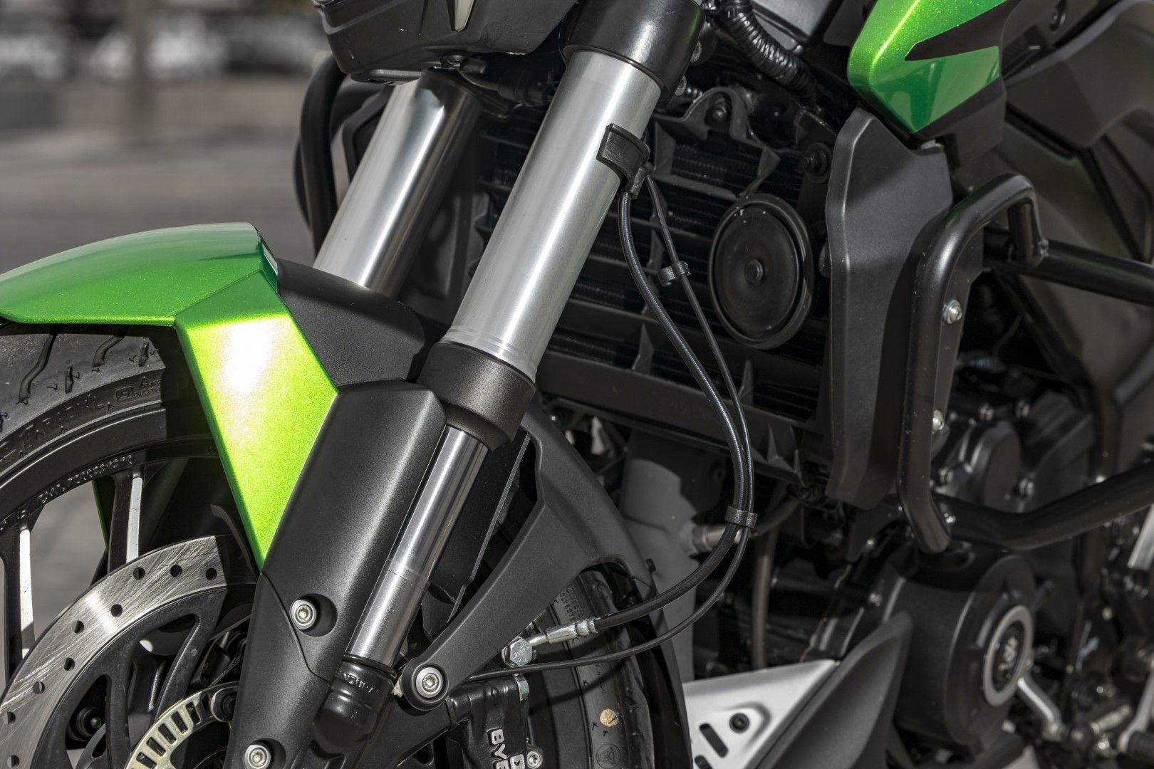 Fotos Bajaj Dominar 400