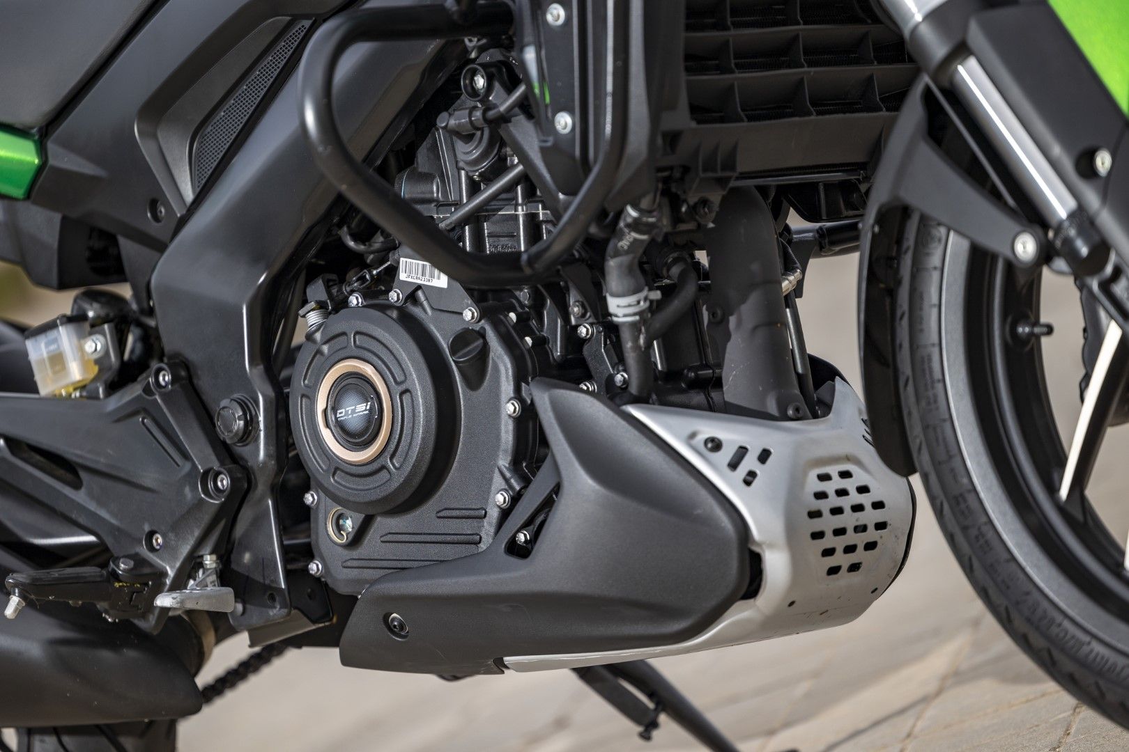 Fotos Bajaj Dominar 400