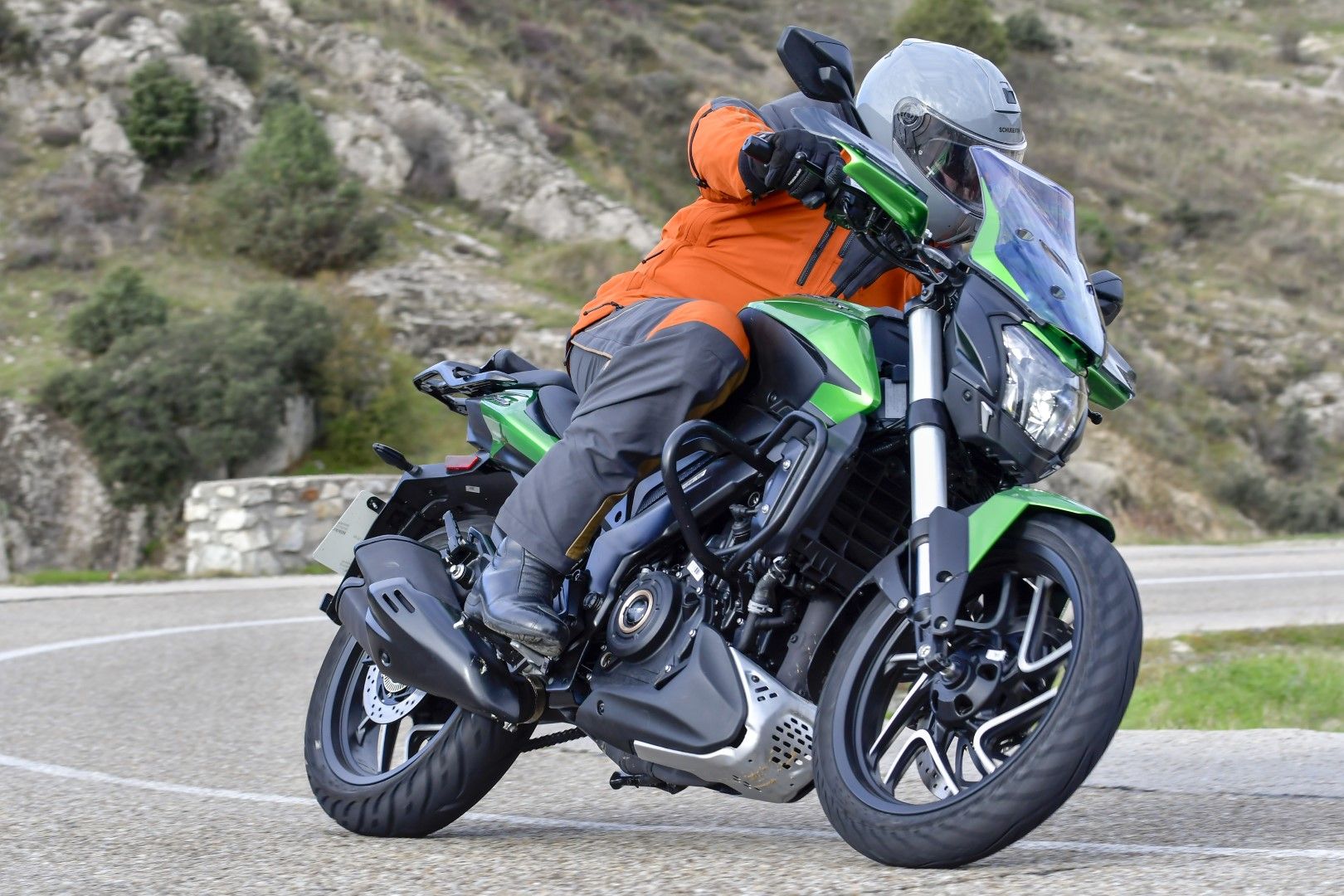 Fotos Bajaj Dominar 400