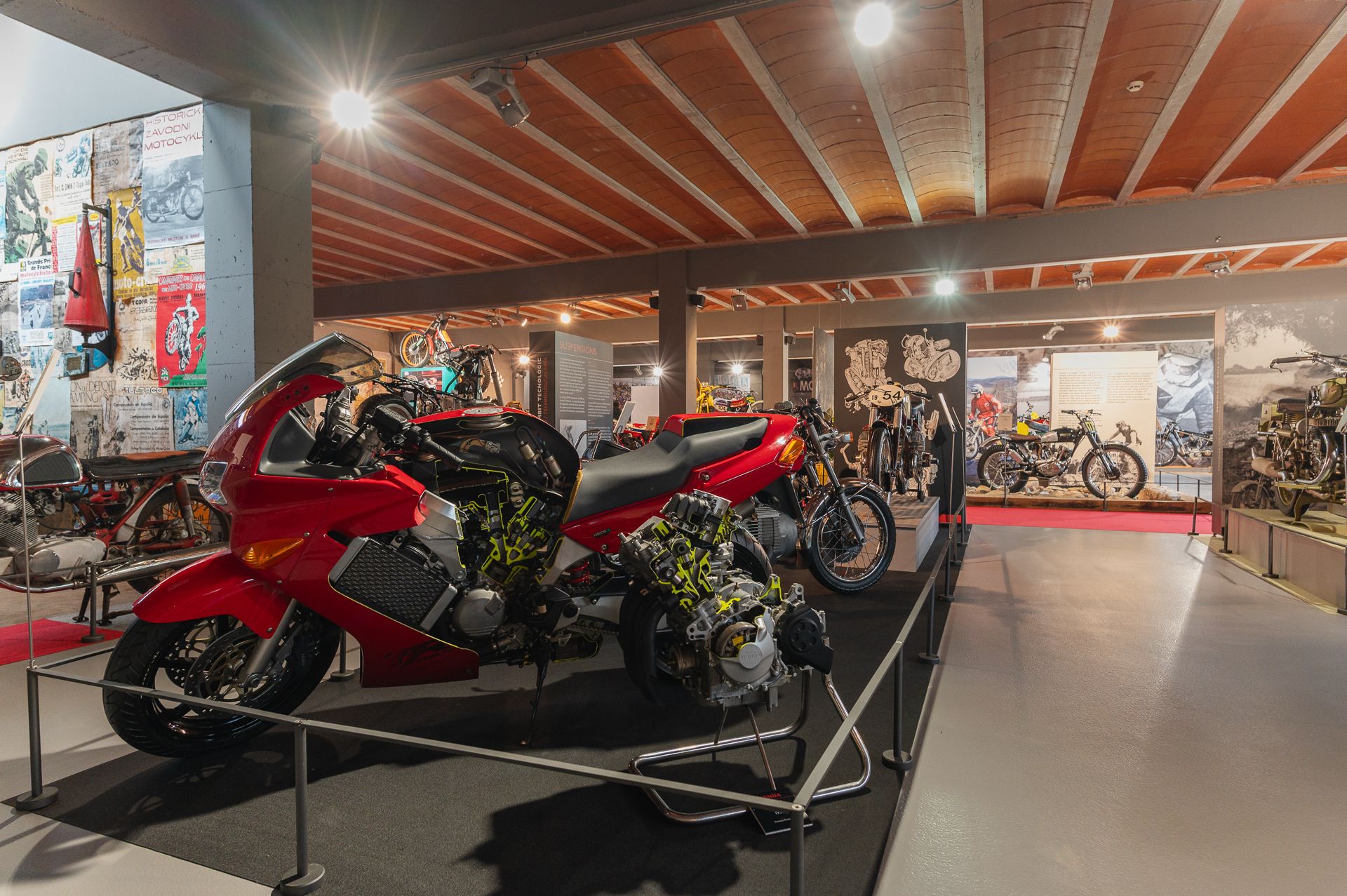 Fotos Museo Moto Bassella